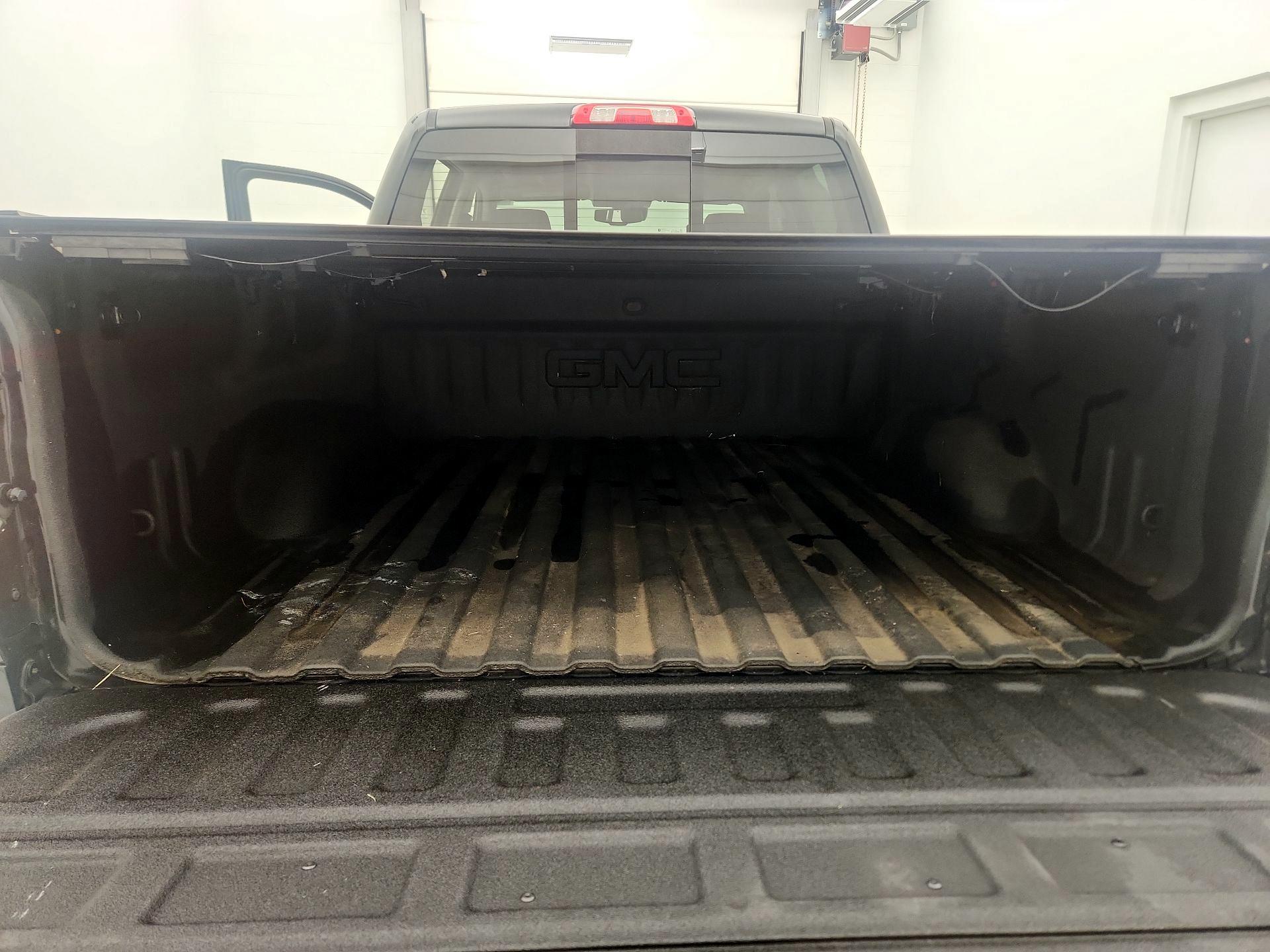 Thumbnail: 2018 GMC Sierra 1500 - 19