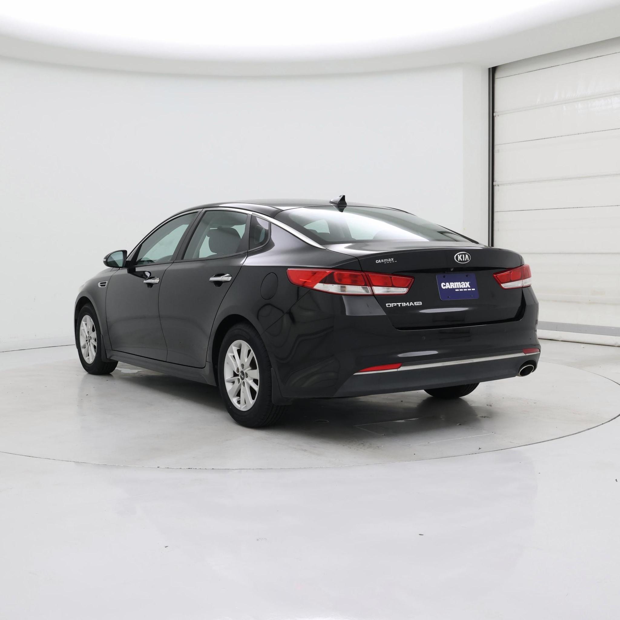 Thumbnail: 2018 Kia Optima - 2