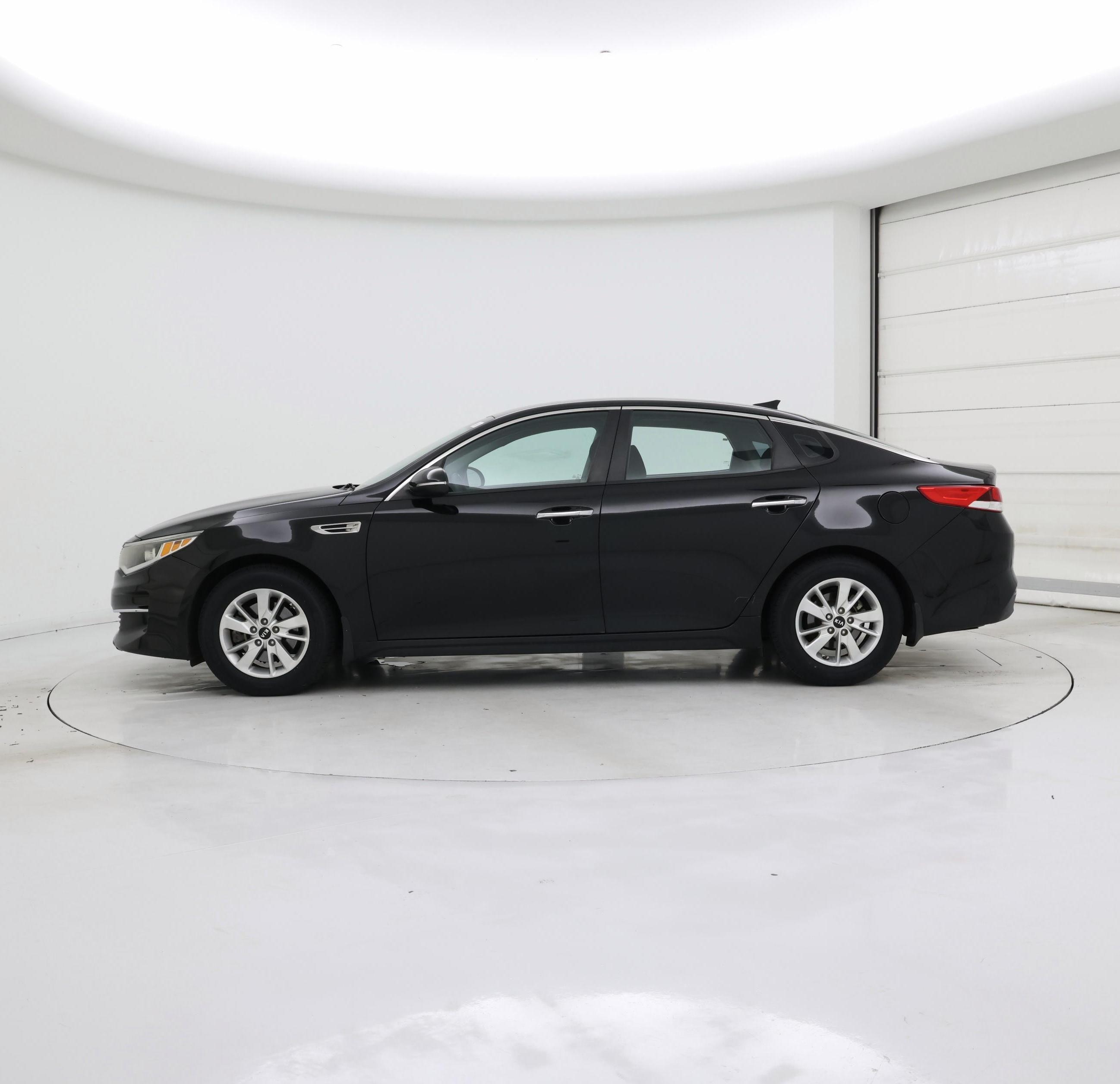 Thumbnail: 2018 Kia Optima - 3