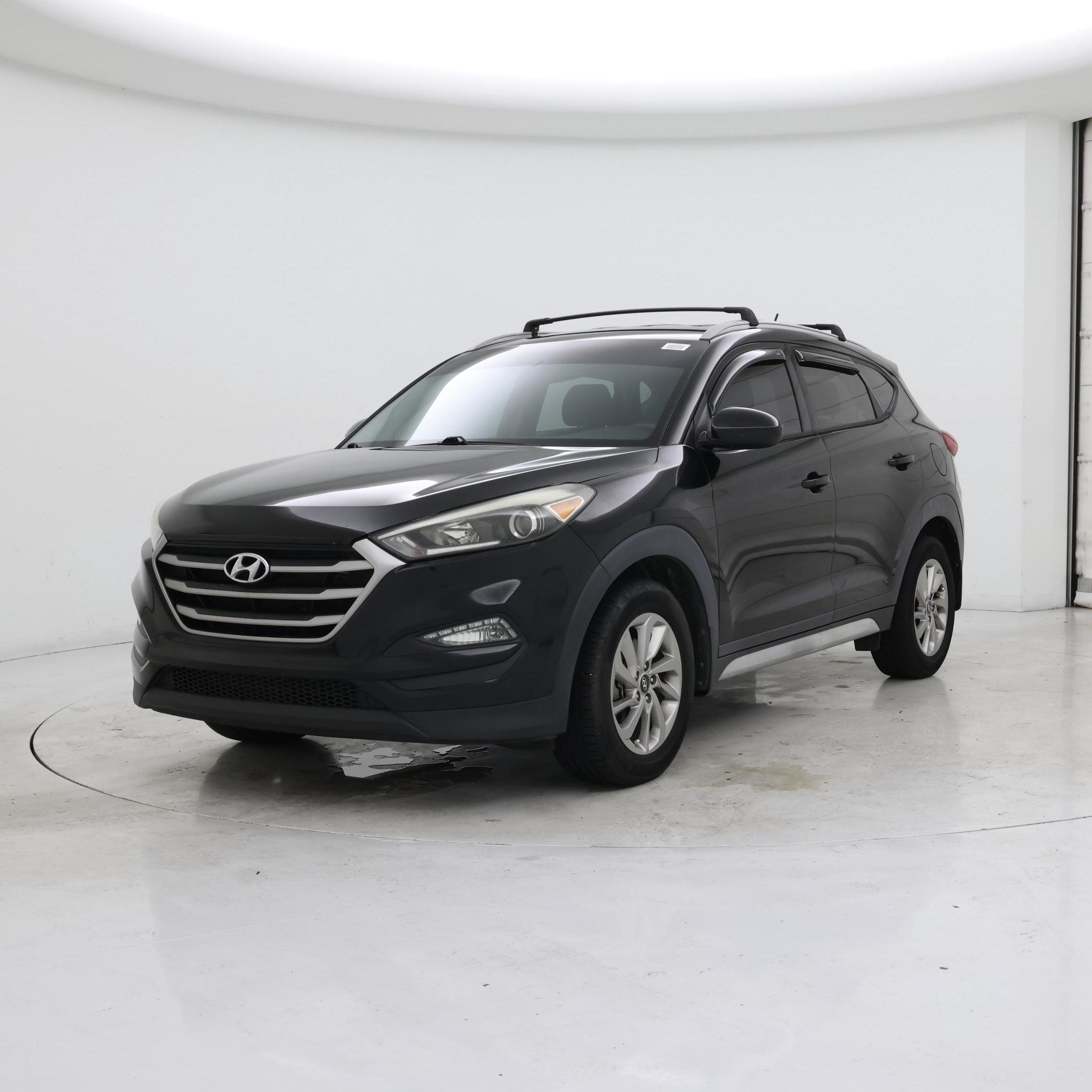 Thumbnail: 2017 Hyundai Tucson - 4