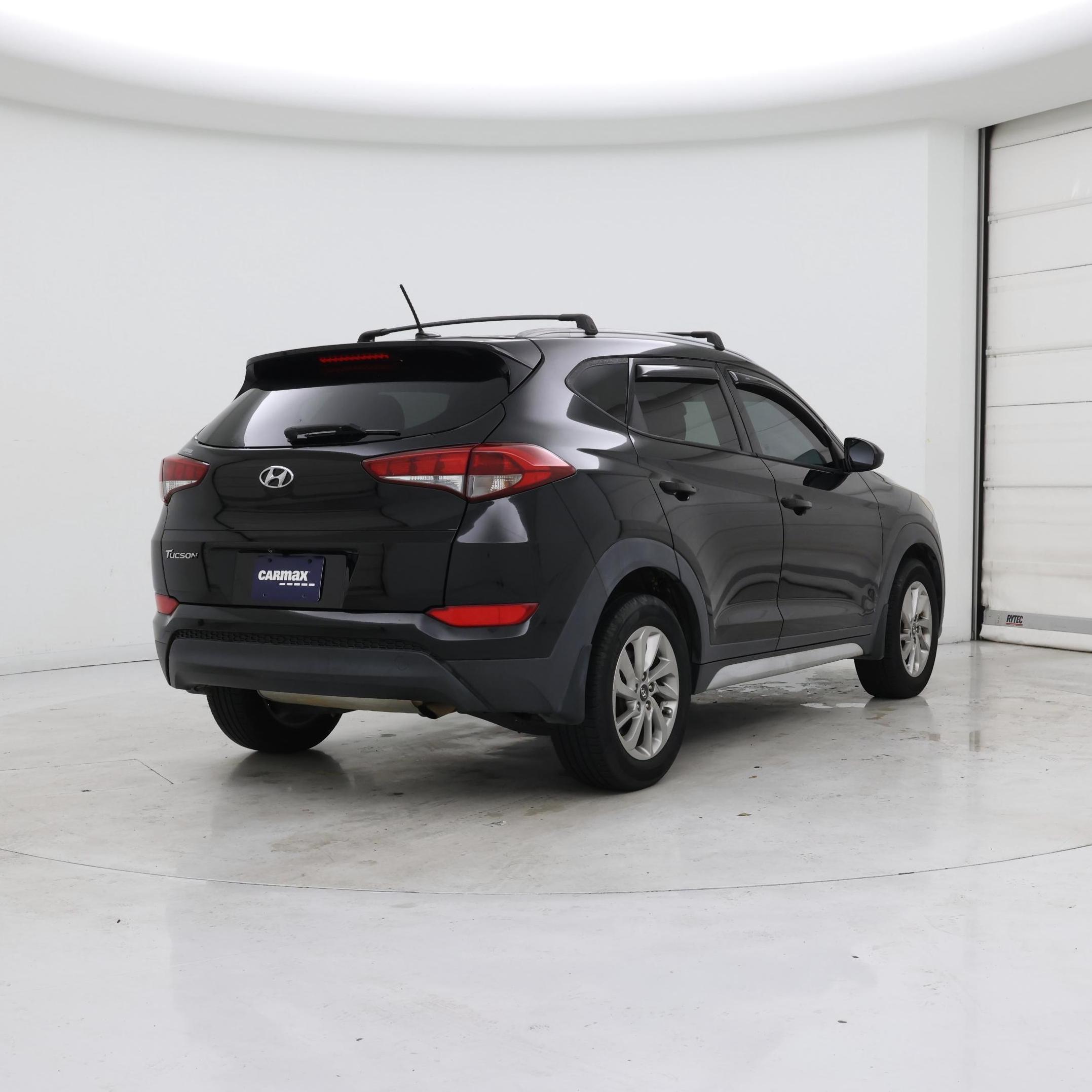Thumbnail: 2017 Hyundai Tucson - 8