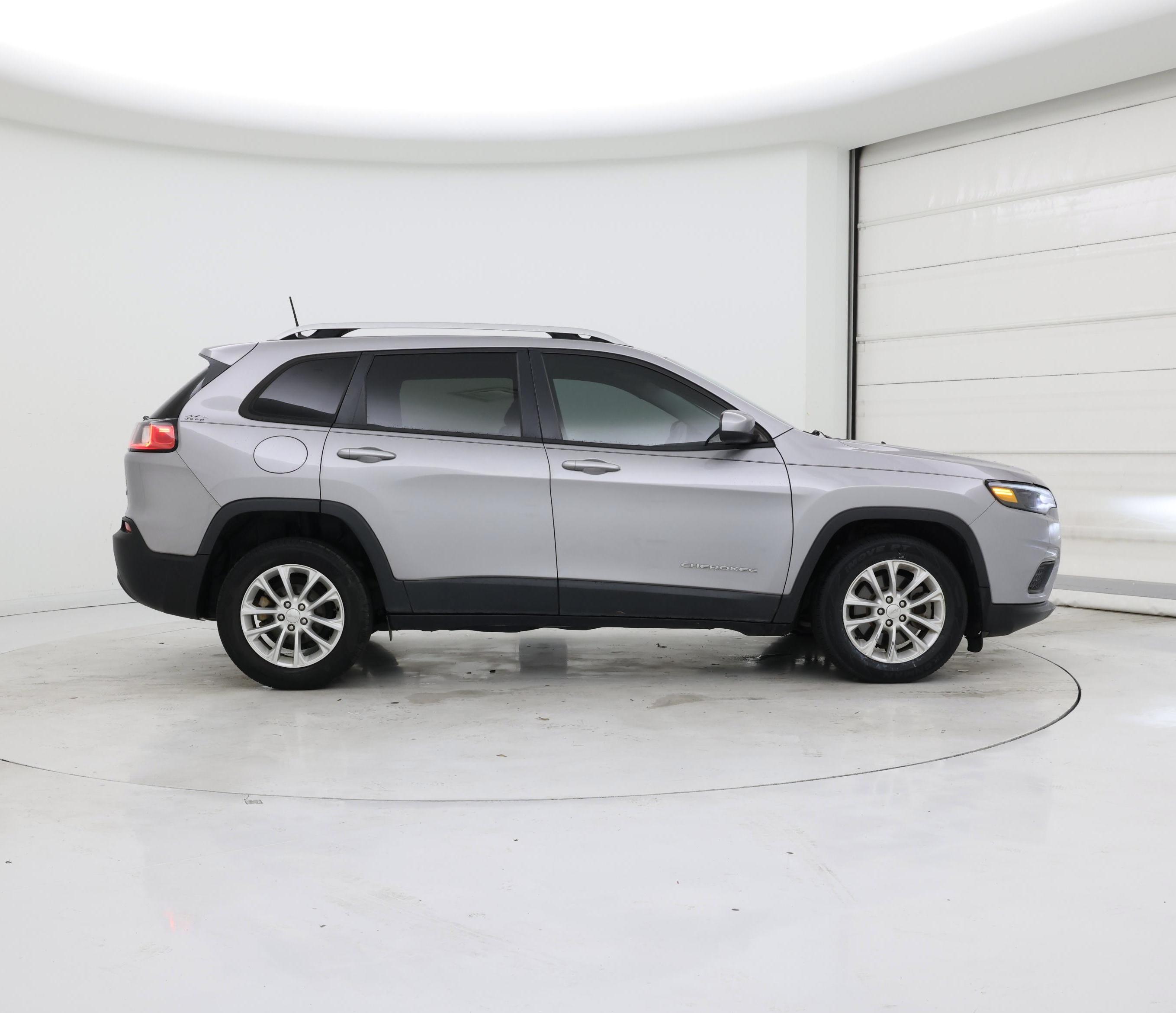 Thumbnail: 2020 Jeep Cherokee - 7