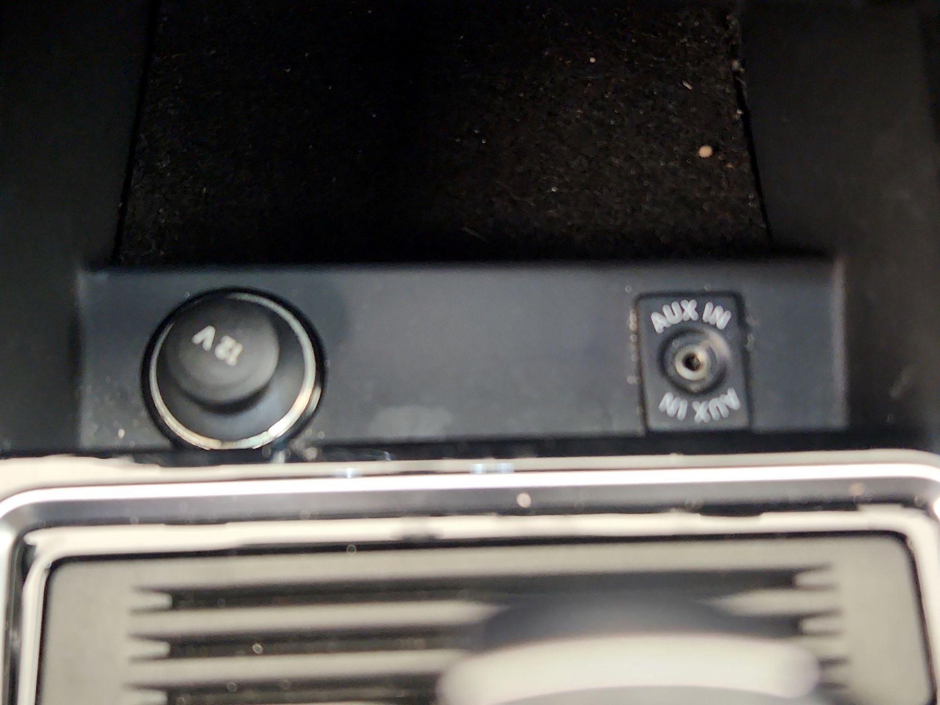 Thumbnail: 2015 Volkswagen Jetta - 17