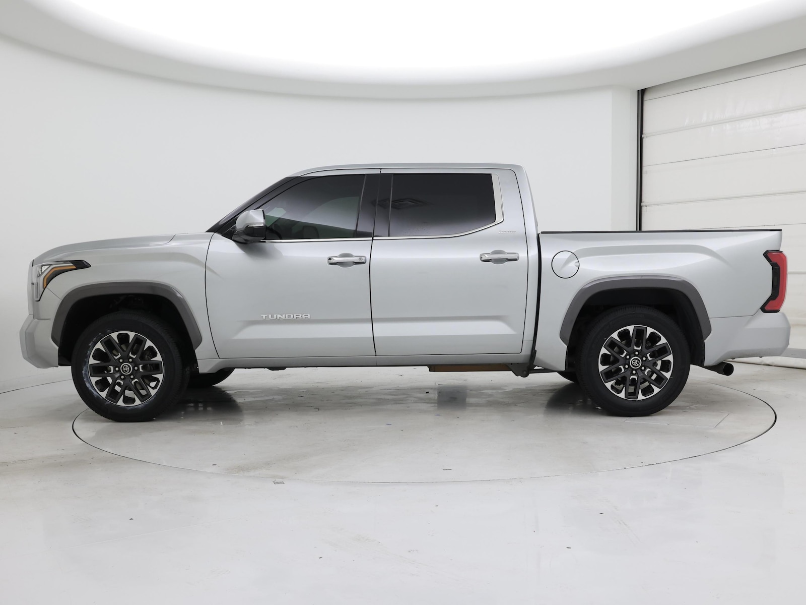 Image 4 of 2022 Toyota Tundra Limited