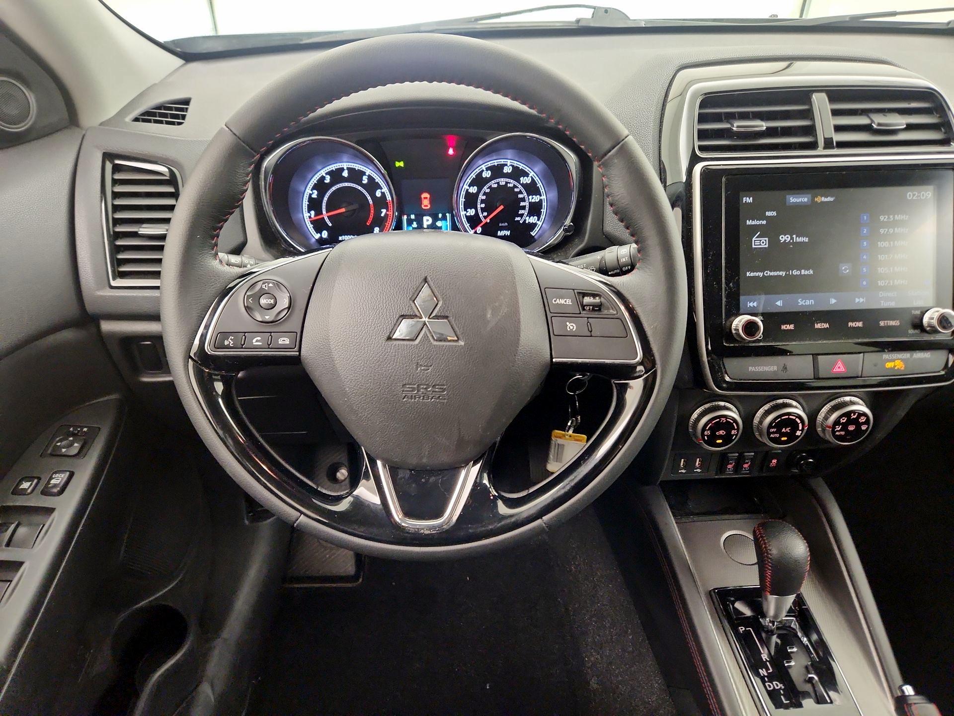 Thumbnail: 2022 Mitsubishi Outlander Sport - 10