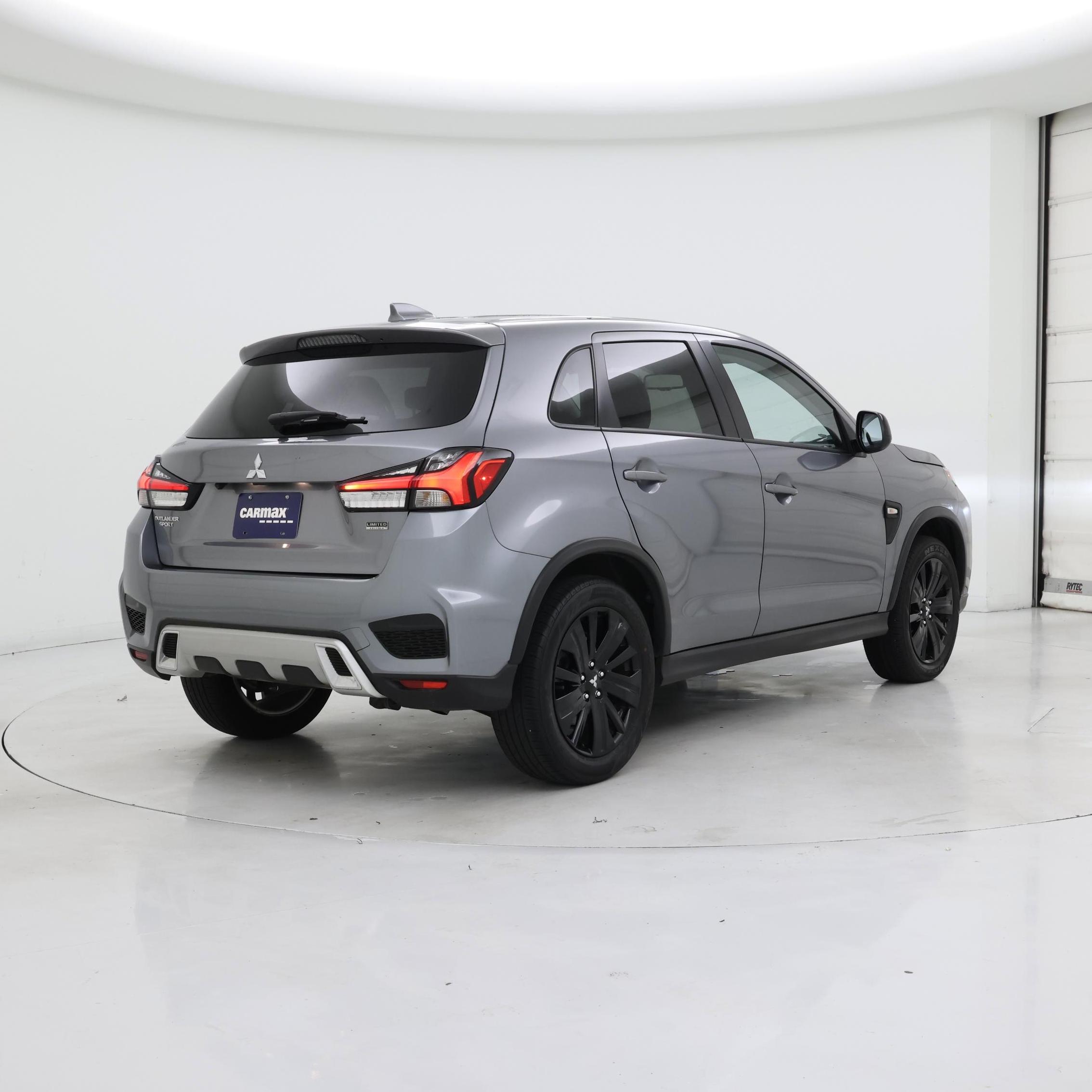 Thumbnail: 2022 Mitsubishi Outlander Sport - 8