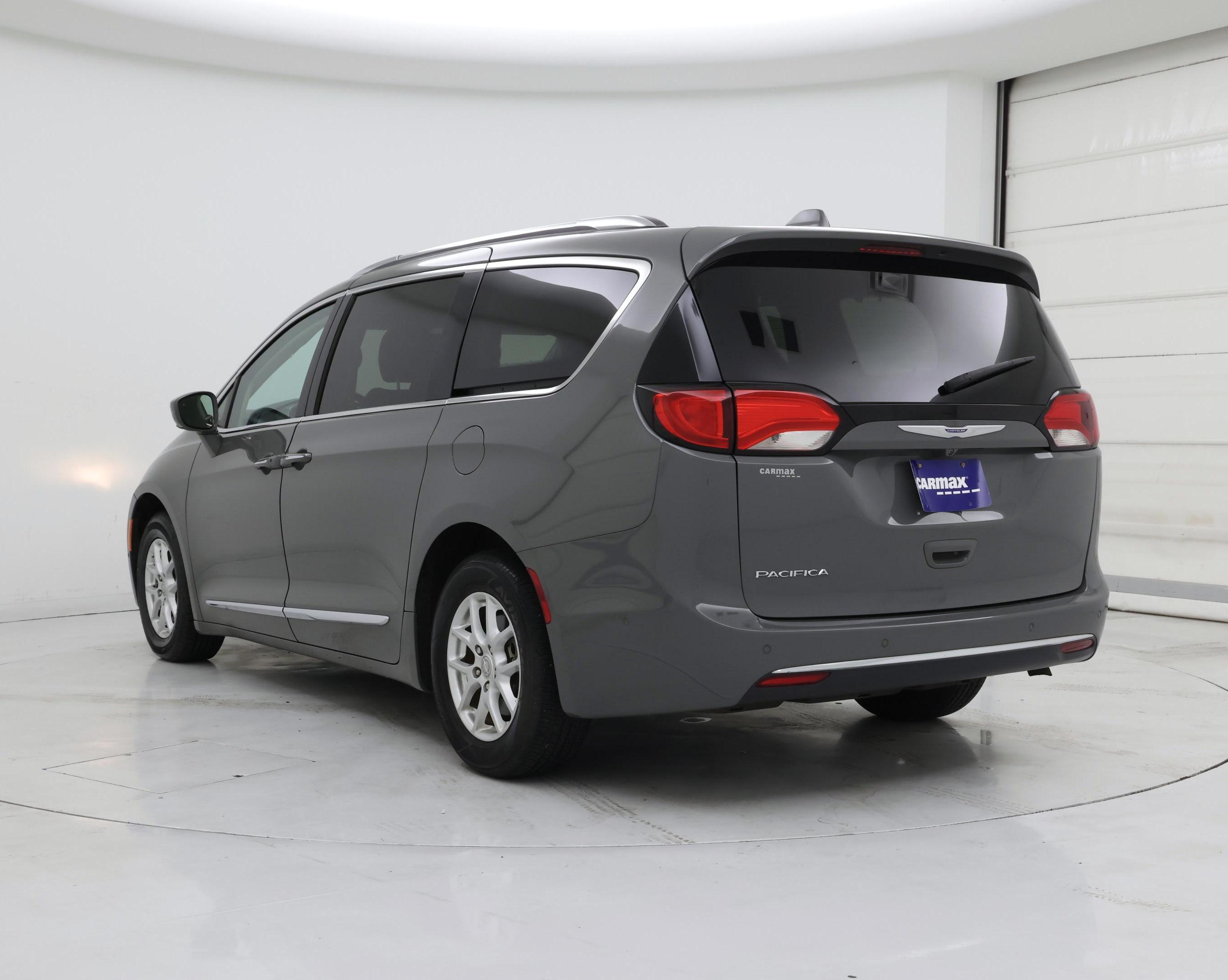 Thumbnail: 2020 Chrysler Pacifica - 2