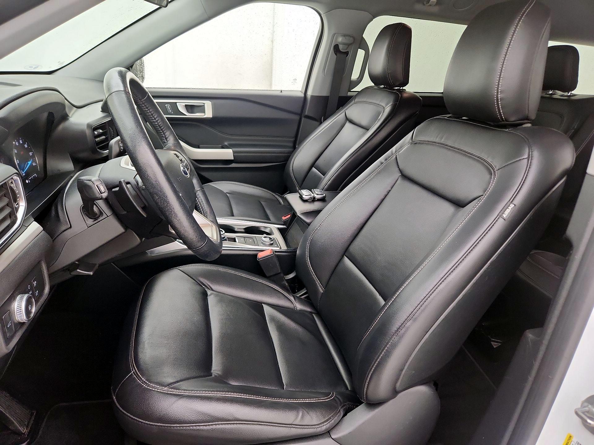 Thumbnail: 2020 Ford Explorer - 11