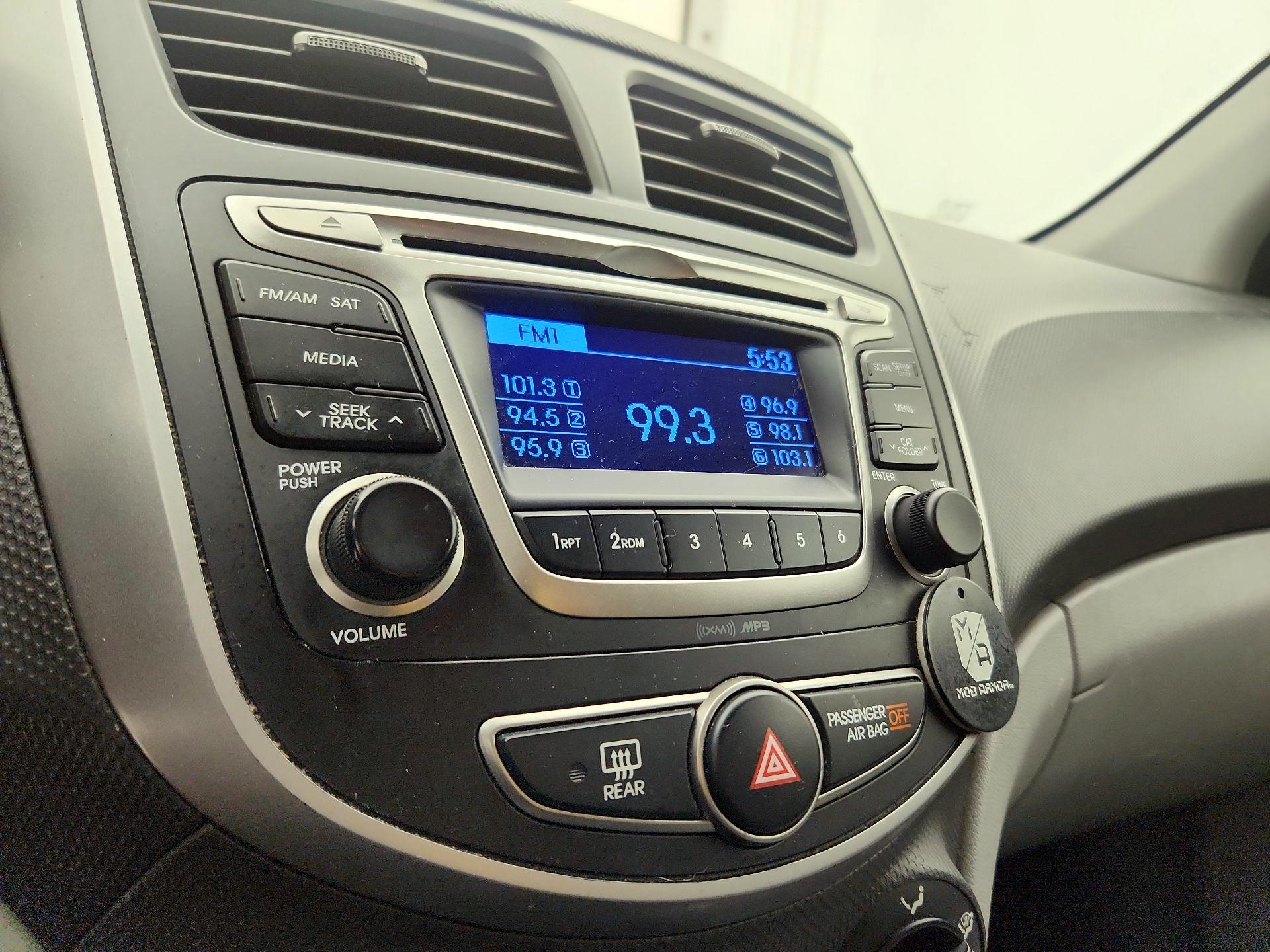 Thumbnail: 2016 Hyundai Accent - 14