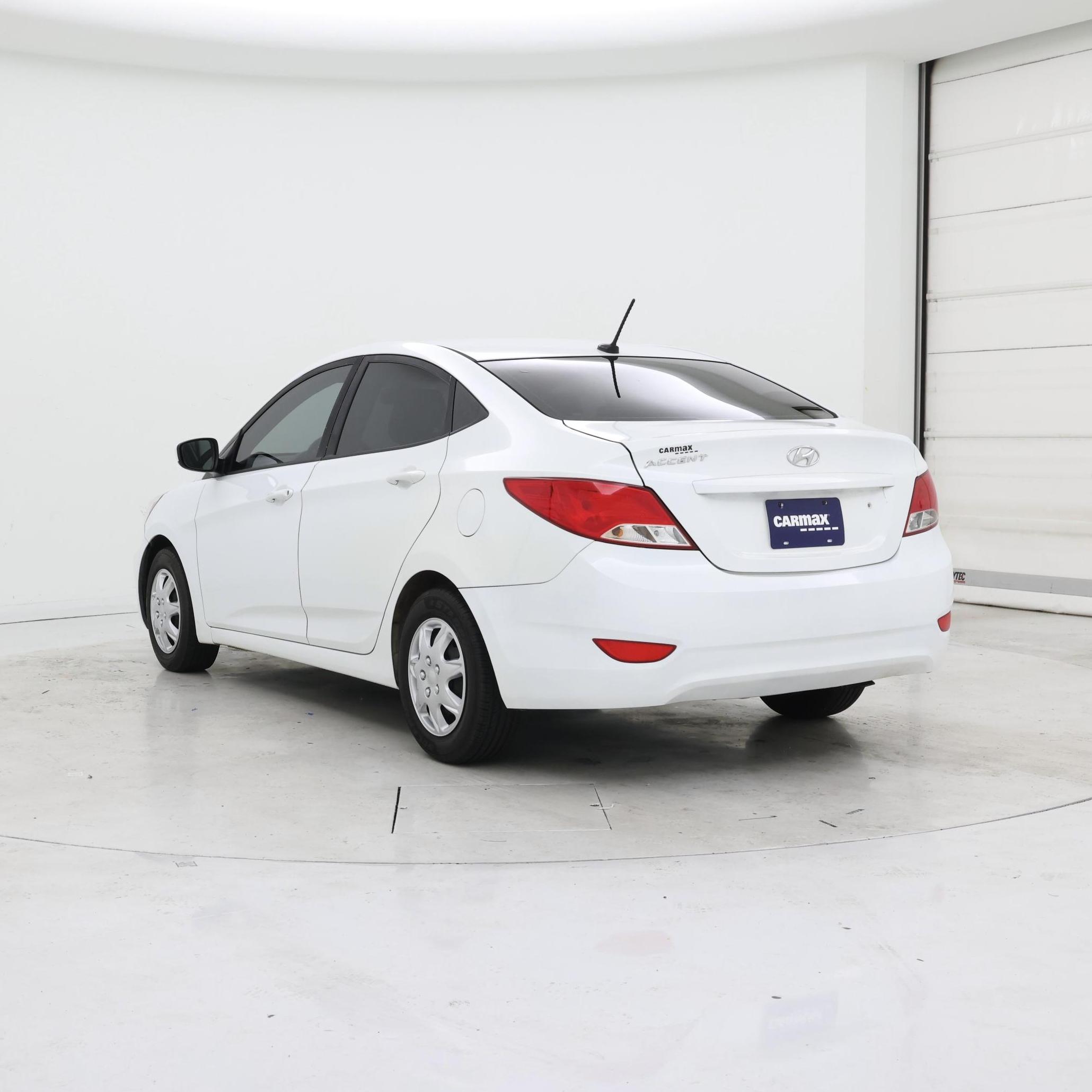 Thumbnail: 2016 Hyundai Accent - 2