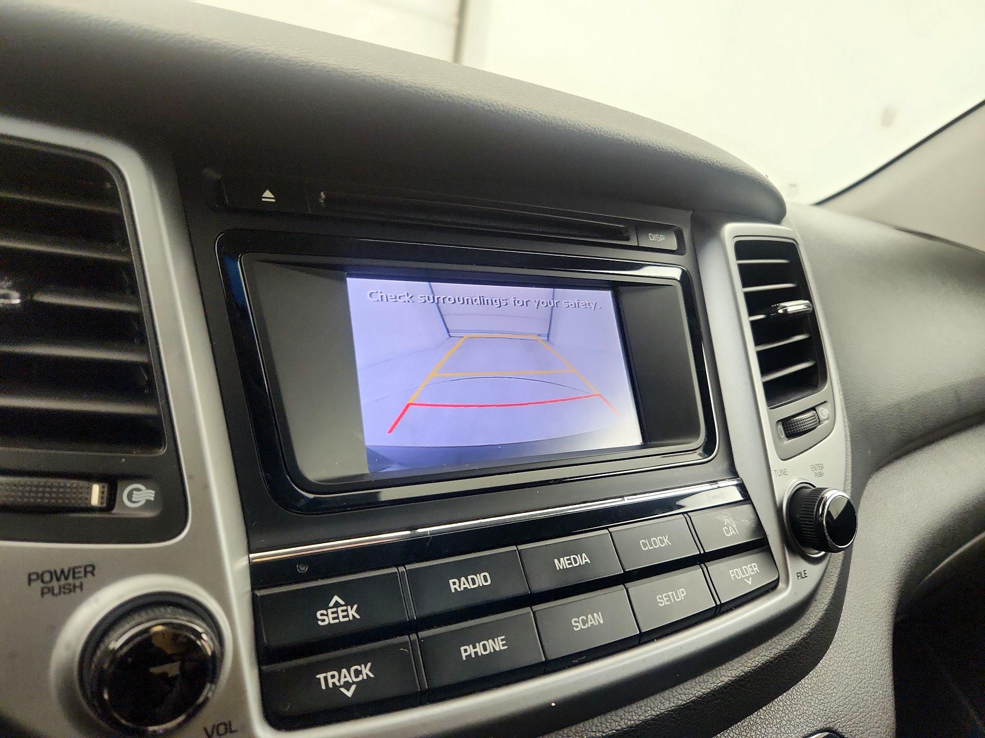 Thumbnail: 2016 Hyundai Tucson - 14