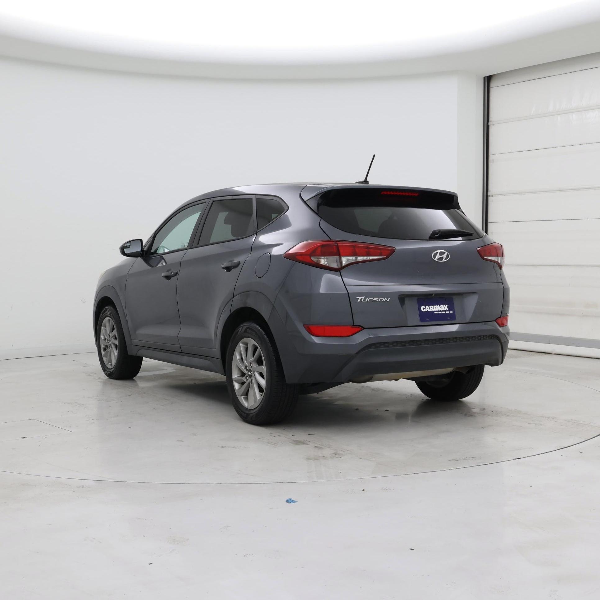 Thumbnail: 2016 Hyundai Tucson - 2