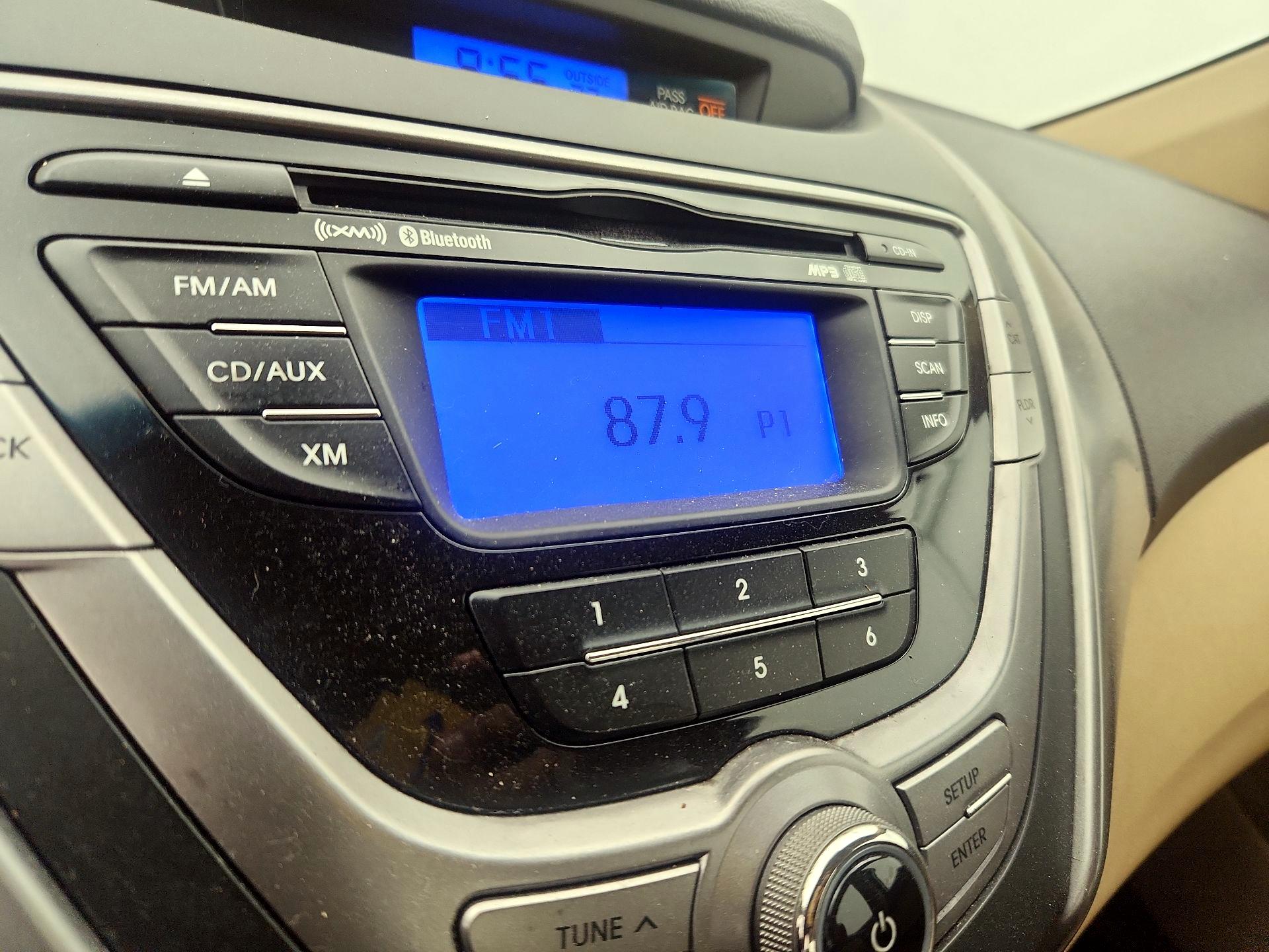 Thumbnail: 2013 Hyundai Elantra - 14