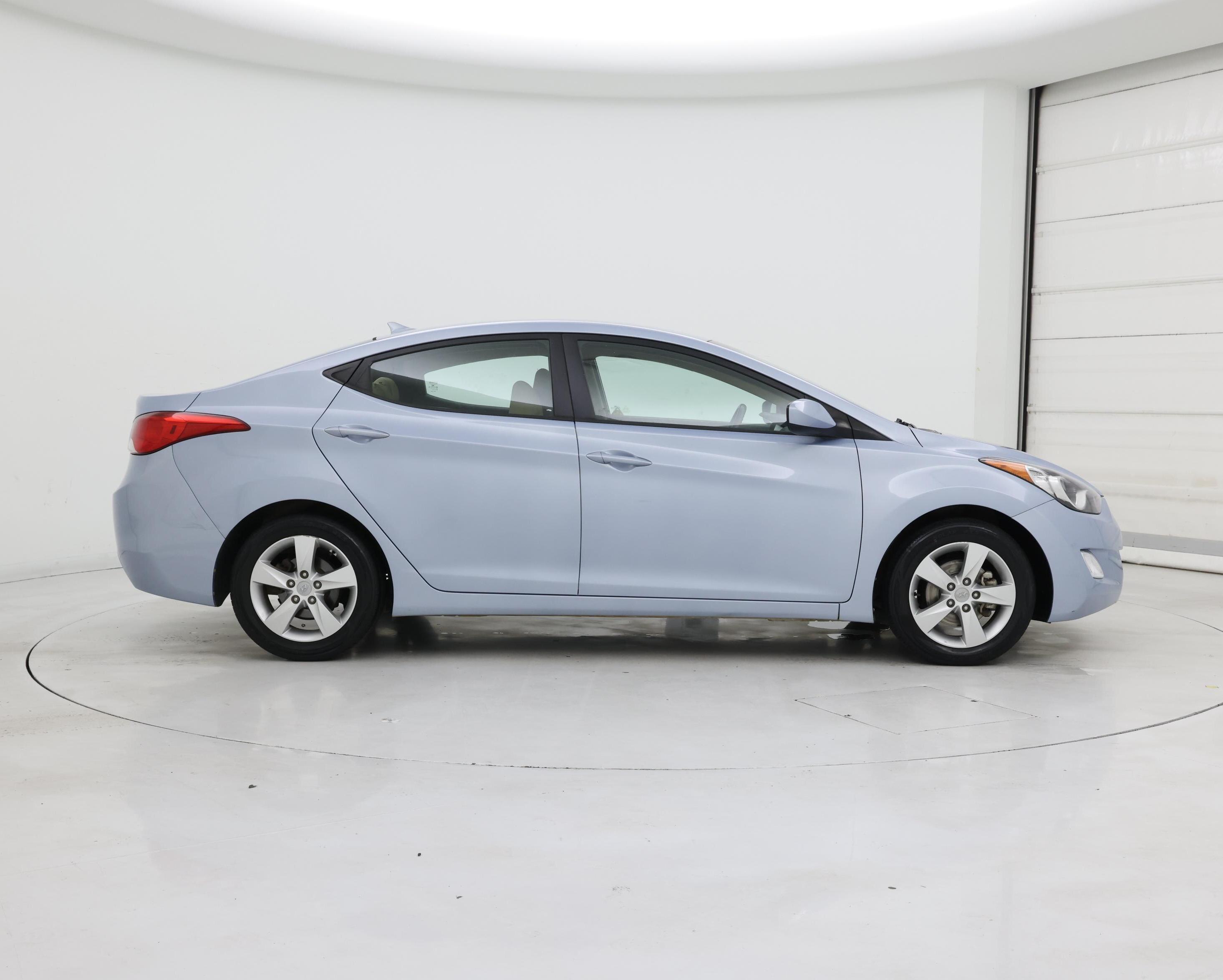 Thumbnail: 2013 Hyundai Elantra - 7
