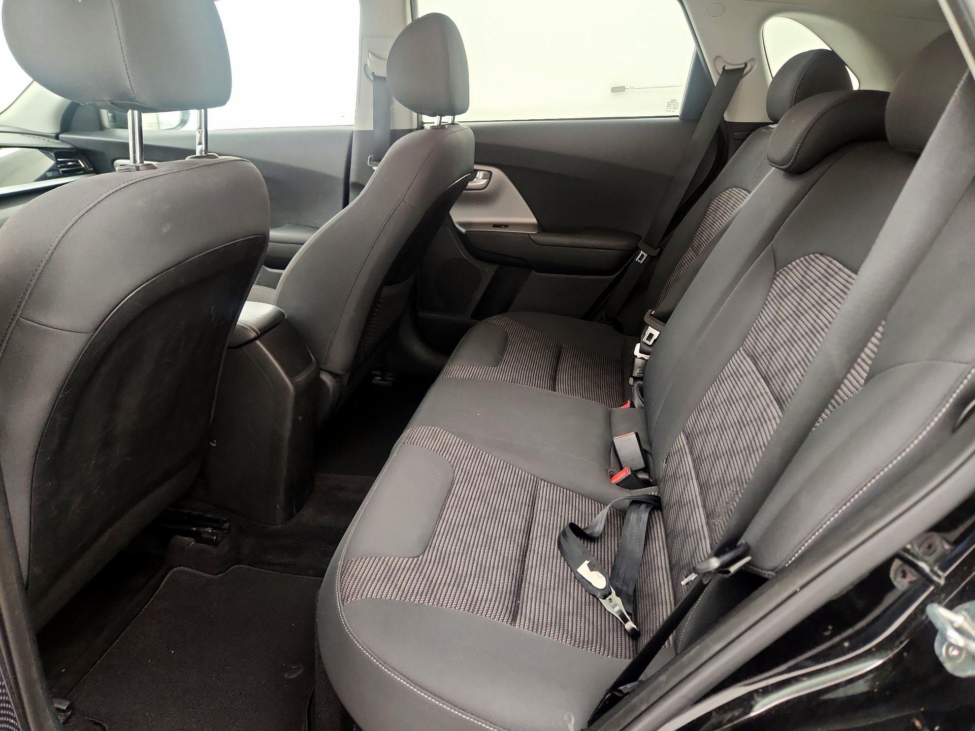 Thumbnail: 2020 Kia Niro - 19