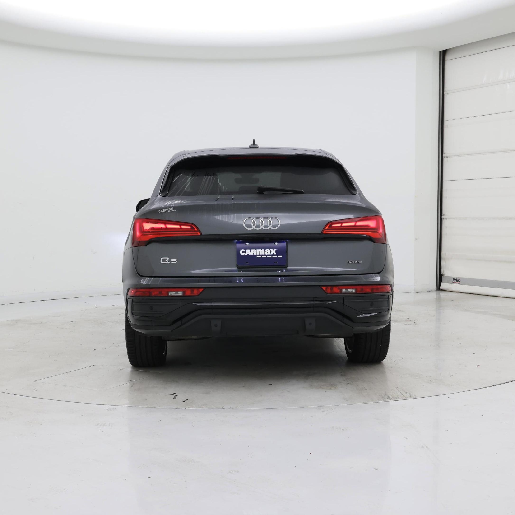 Thumbnail: 2022 Audi Q5 - 6