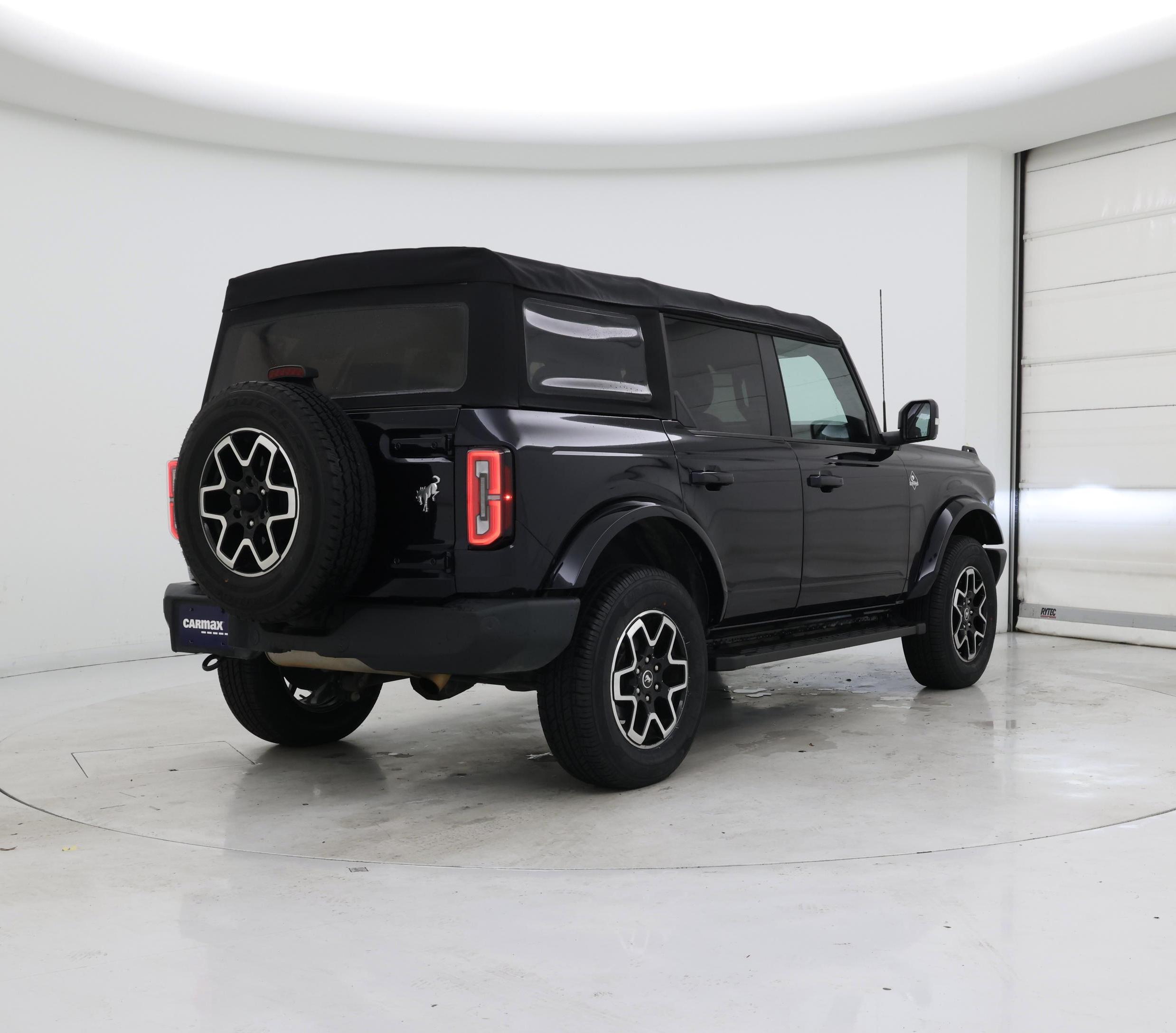 Thumbnail: 2021 Ford Bronco - 8