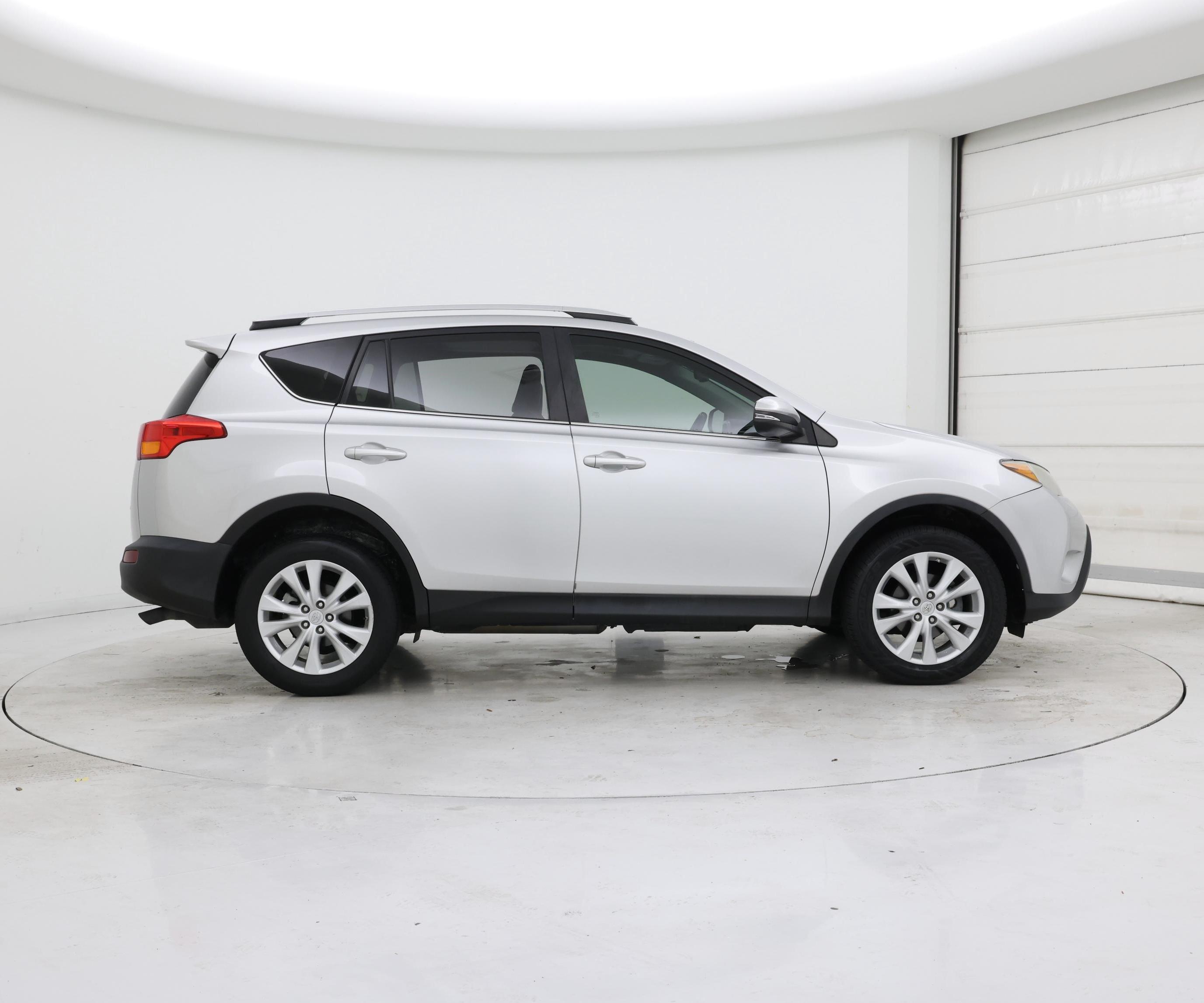 Thumbnail: 2013 Toyota RAV4 - 7