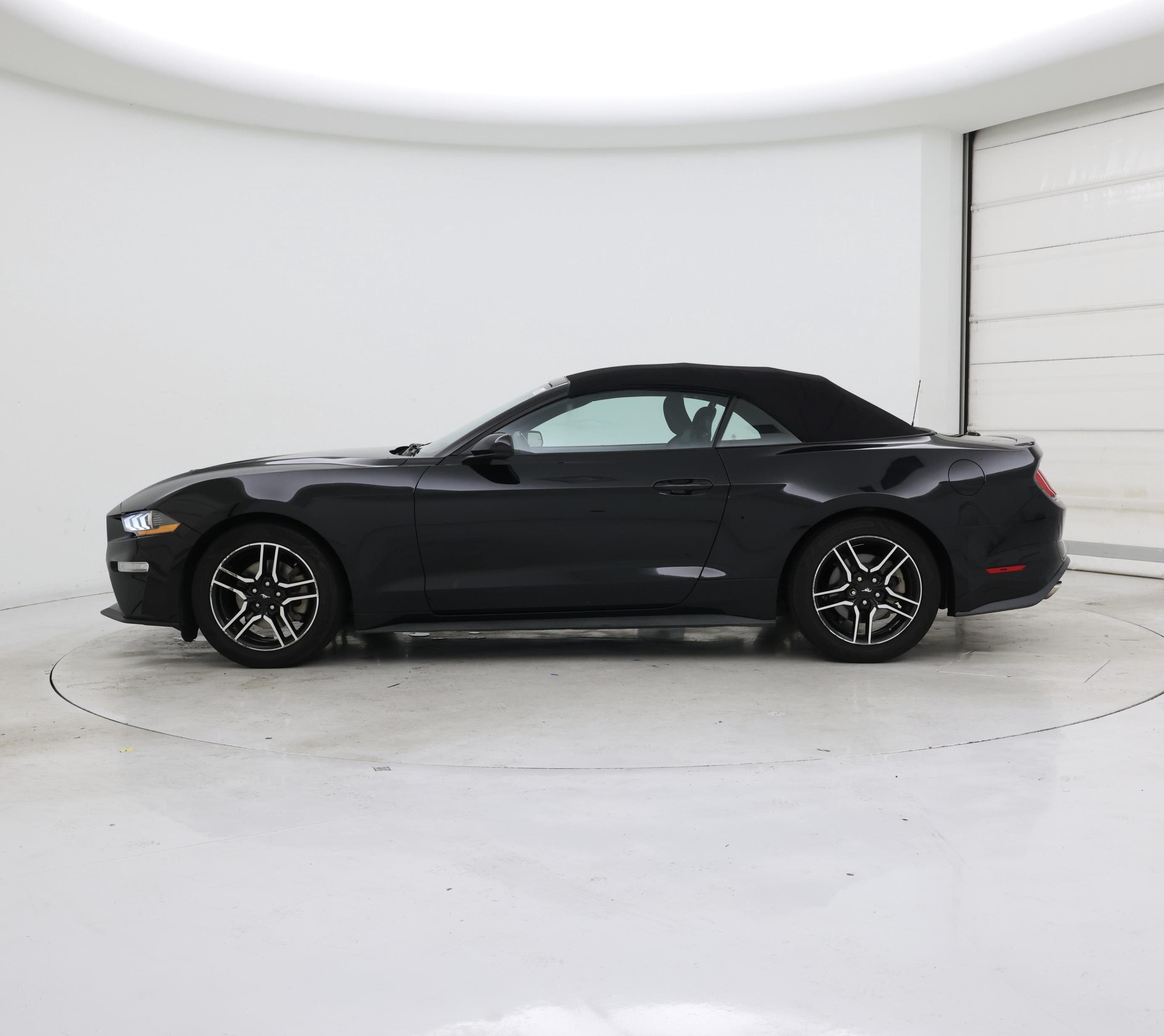Thumbnail: 2019 Ford Mustang - 3