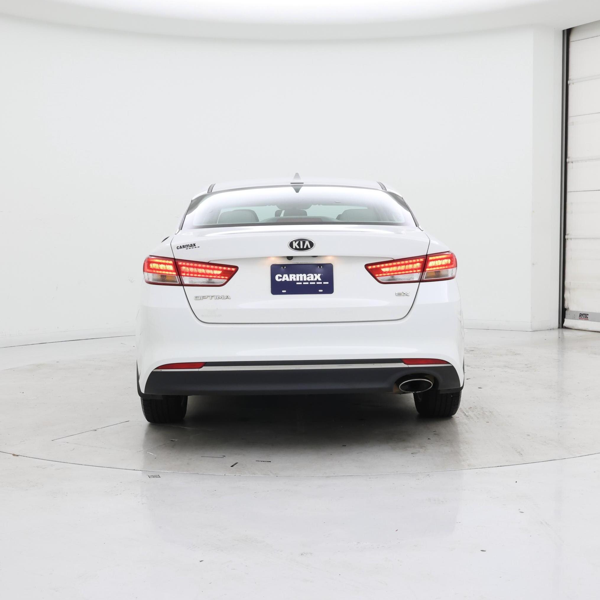 Thumbnail: 2016 Kia Optima - 6