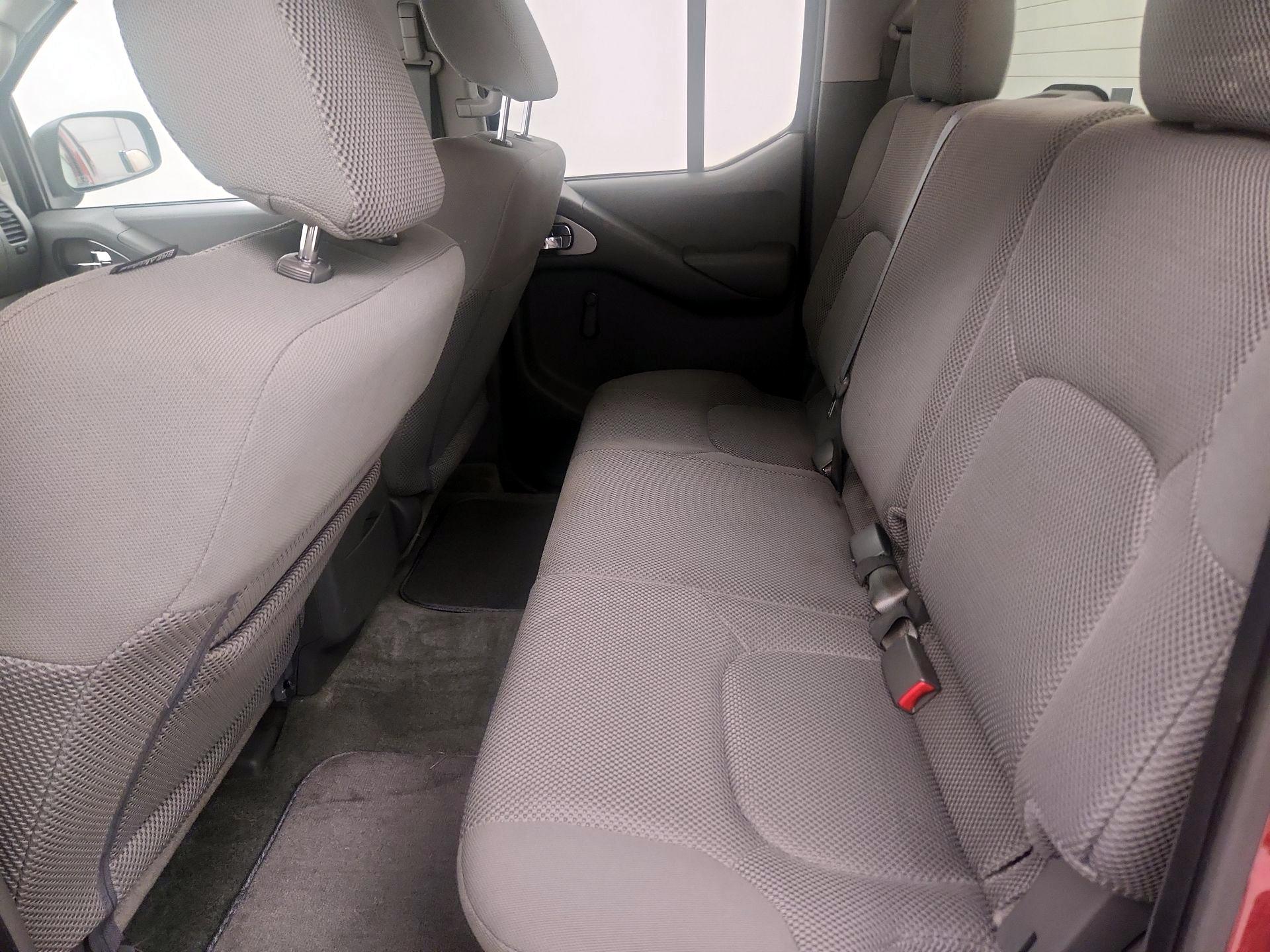 Thumbnail: 2016 Nissan Frontier - 17