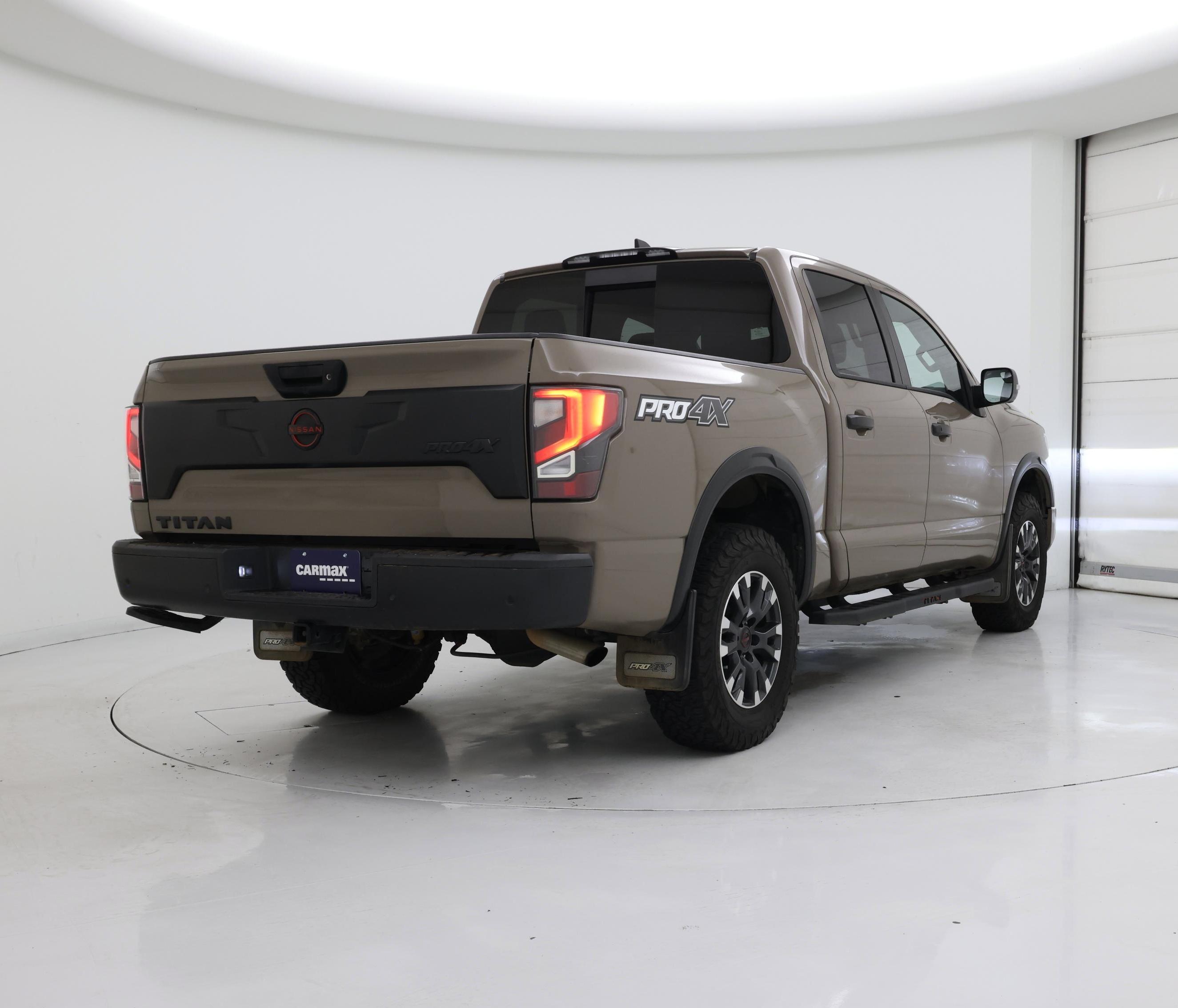 Thumbnail: 2023 Nissan Titan - 8