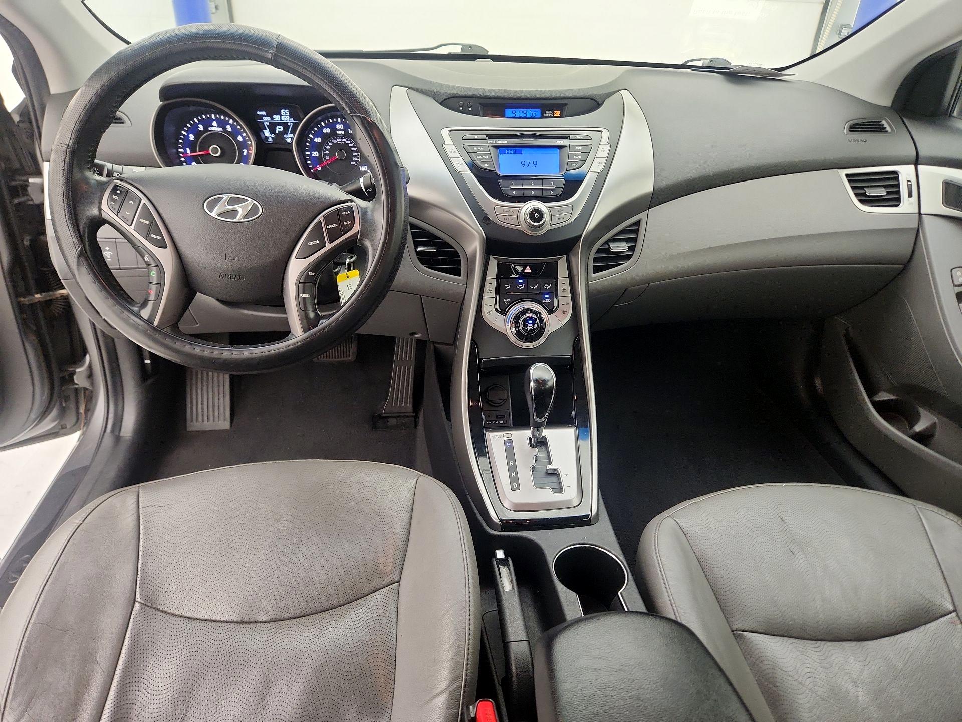 Thumbnail: 2013 Hyundai Elantra - 9
