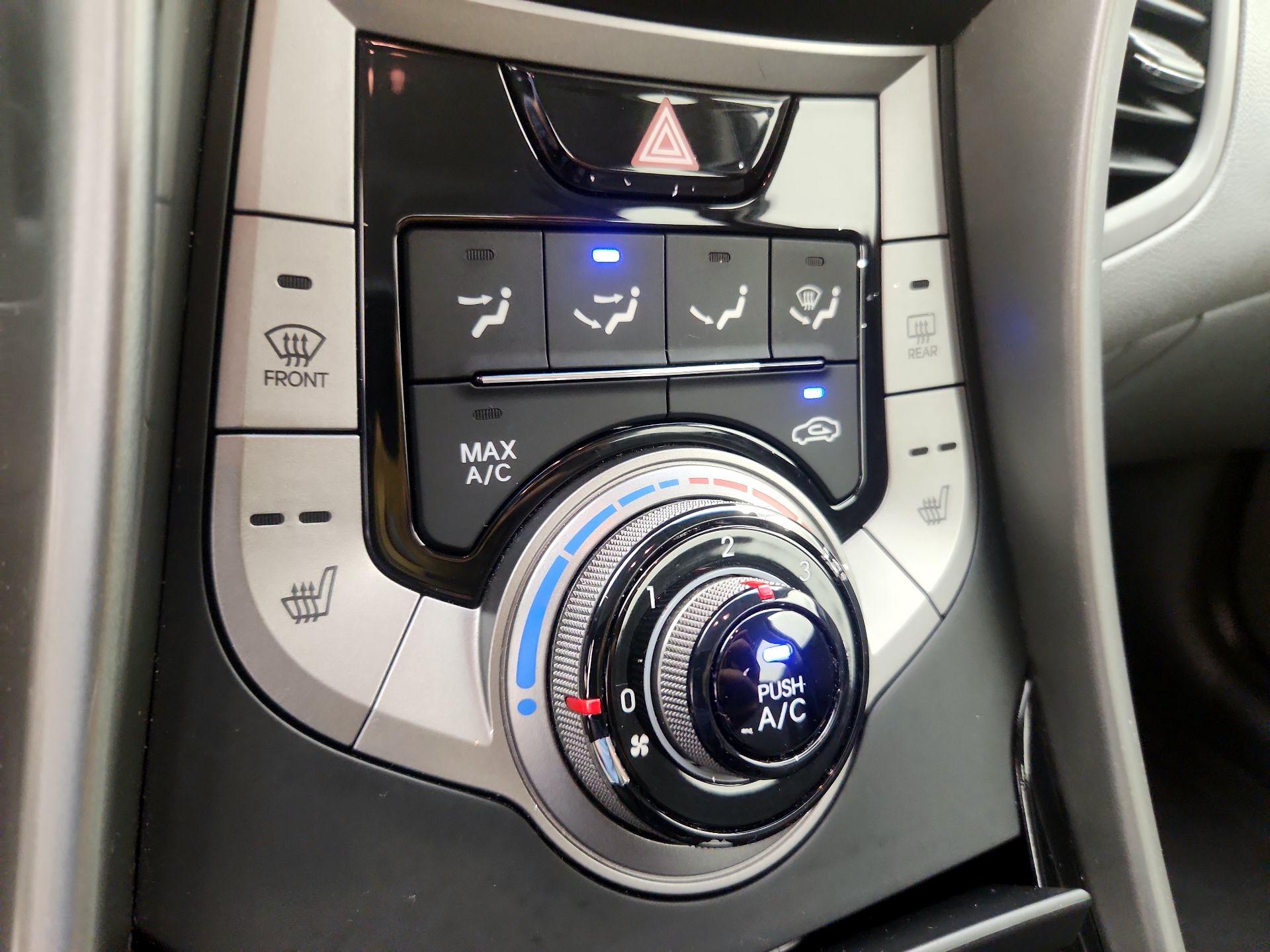 Thumbnail: 2013 Hyundai Elantra - 15
