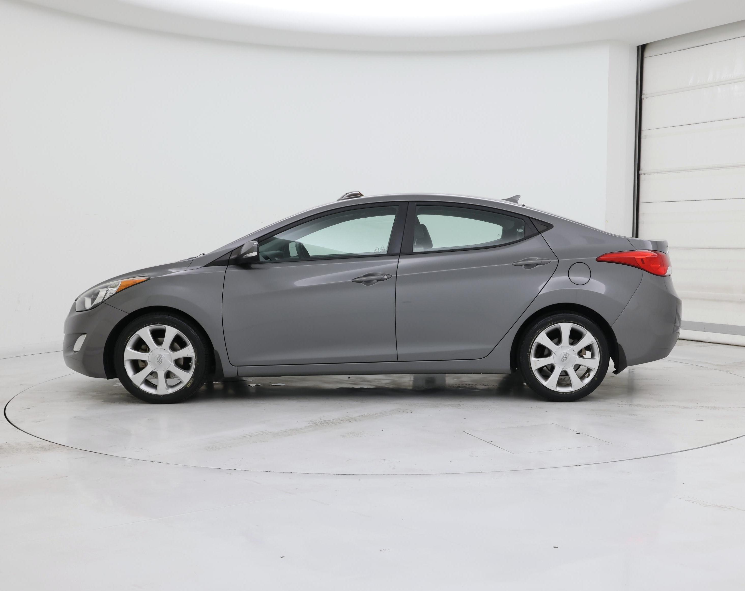 Thumbnail: 2013 Hyundai Elantra - 3