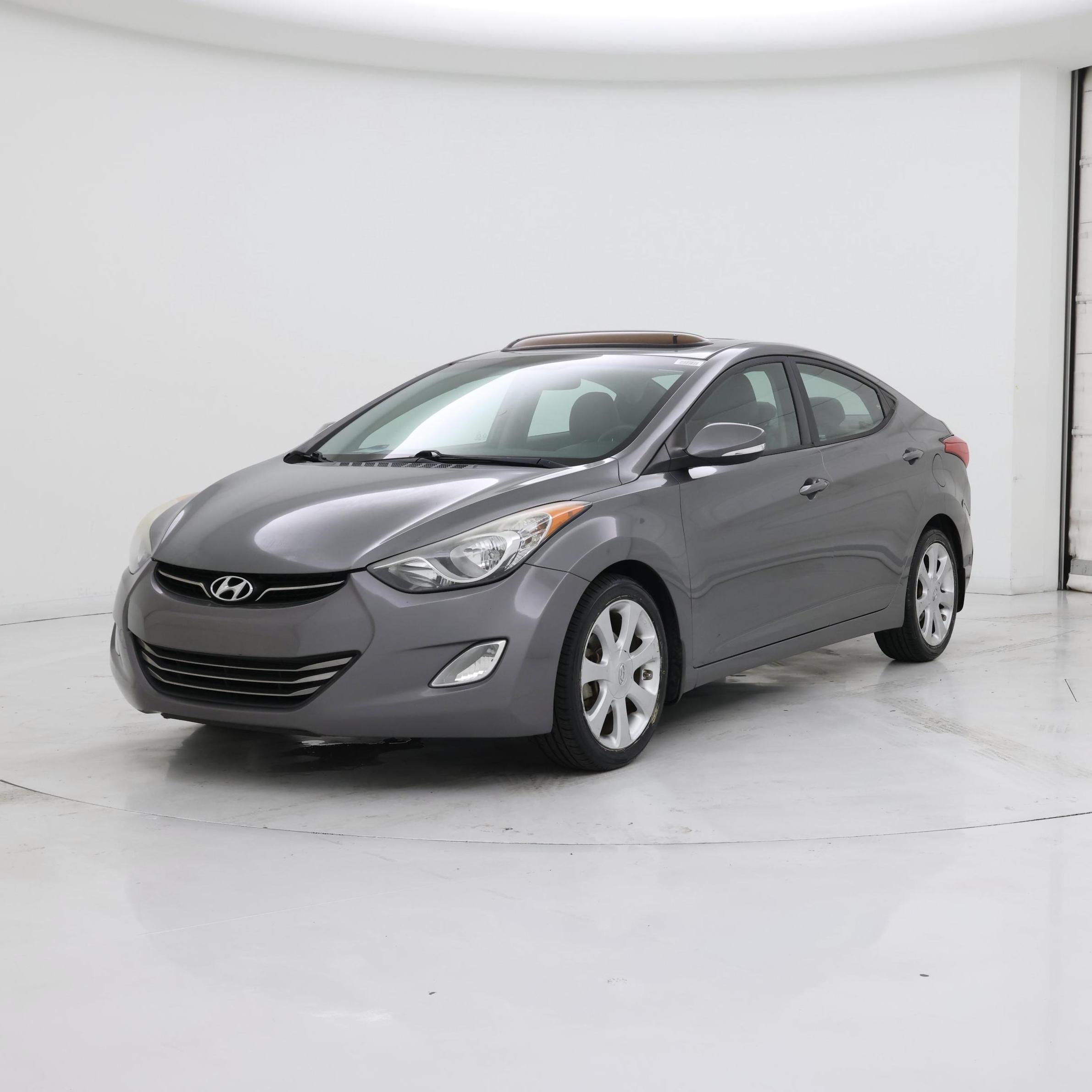 Thumbnail: 2013 Hyundai Elantra - 4