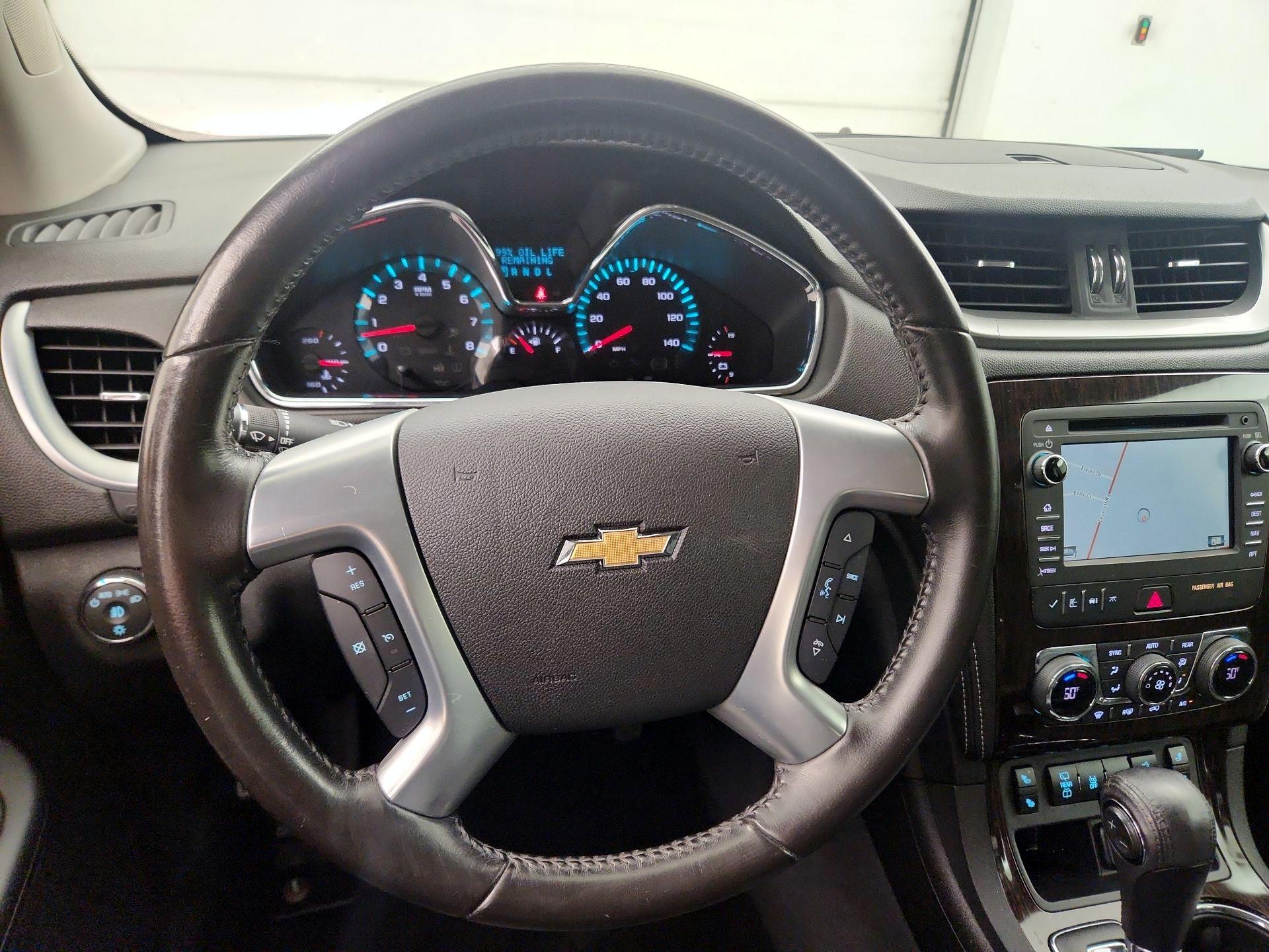 Thumbnail: 2017 Chevrolet Traverse - 10