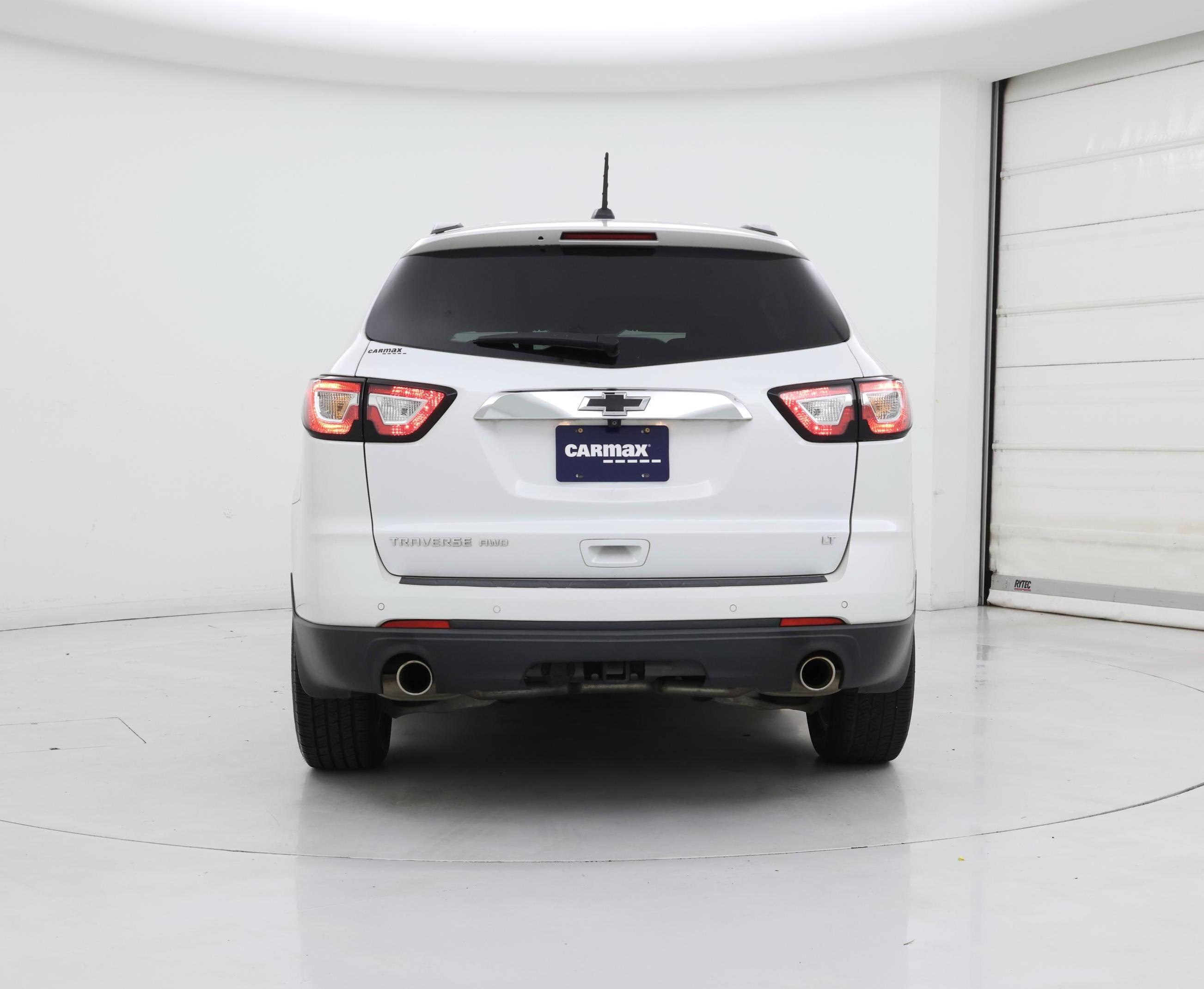 Thumbnail: 2017 Chevrolet Traverse - 6