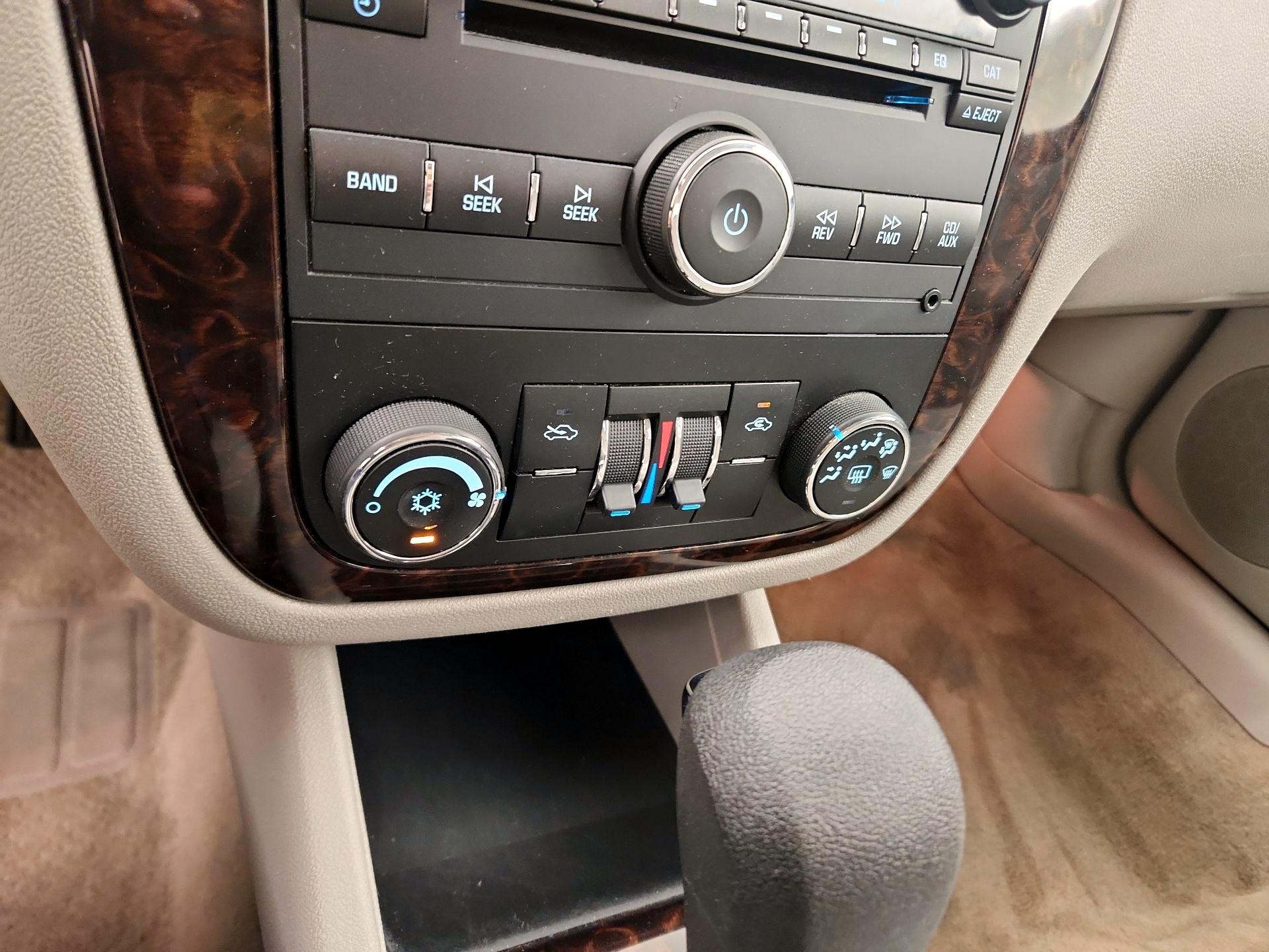 Thumbnail: 2016 Chevrolet Impala - 15