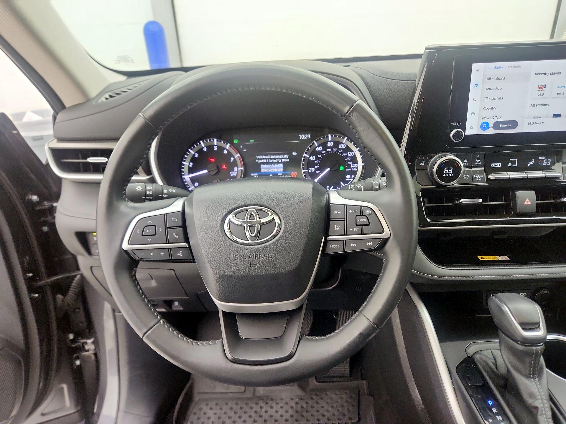 Thumbnail: 2024 Toyota Highlander - 10