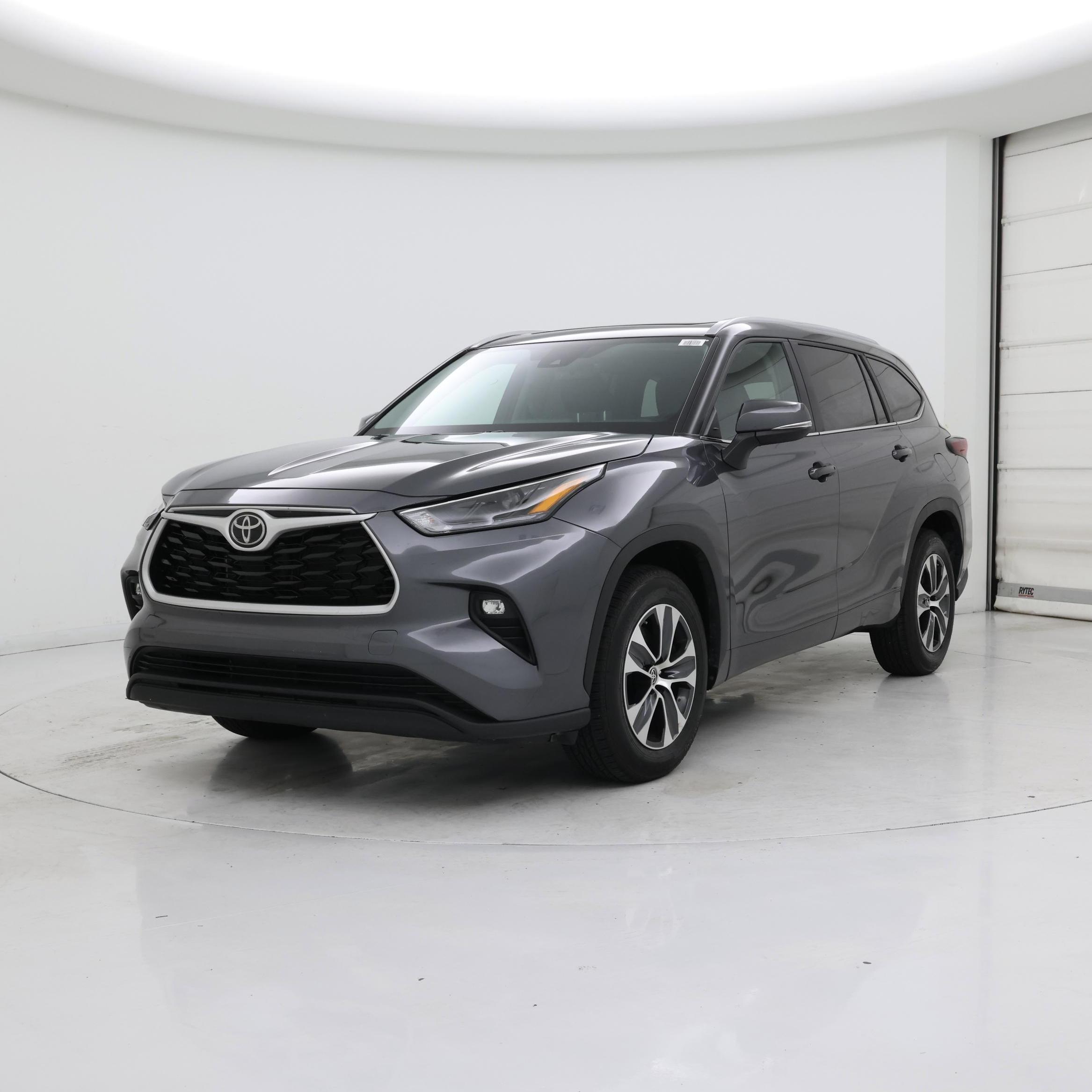 Thumbnail: 2024 Toyota Highlander - 4