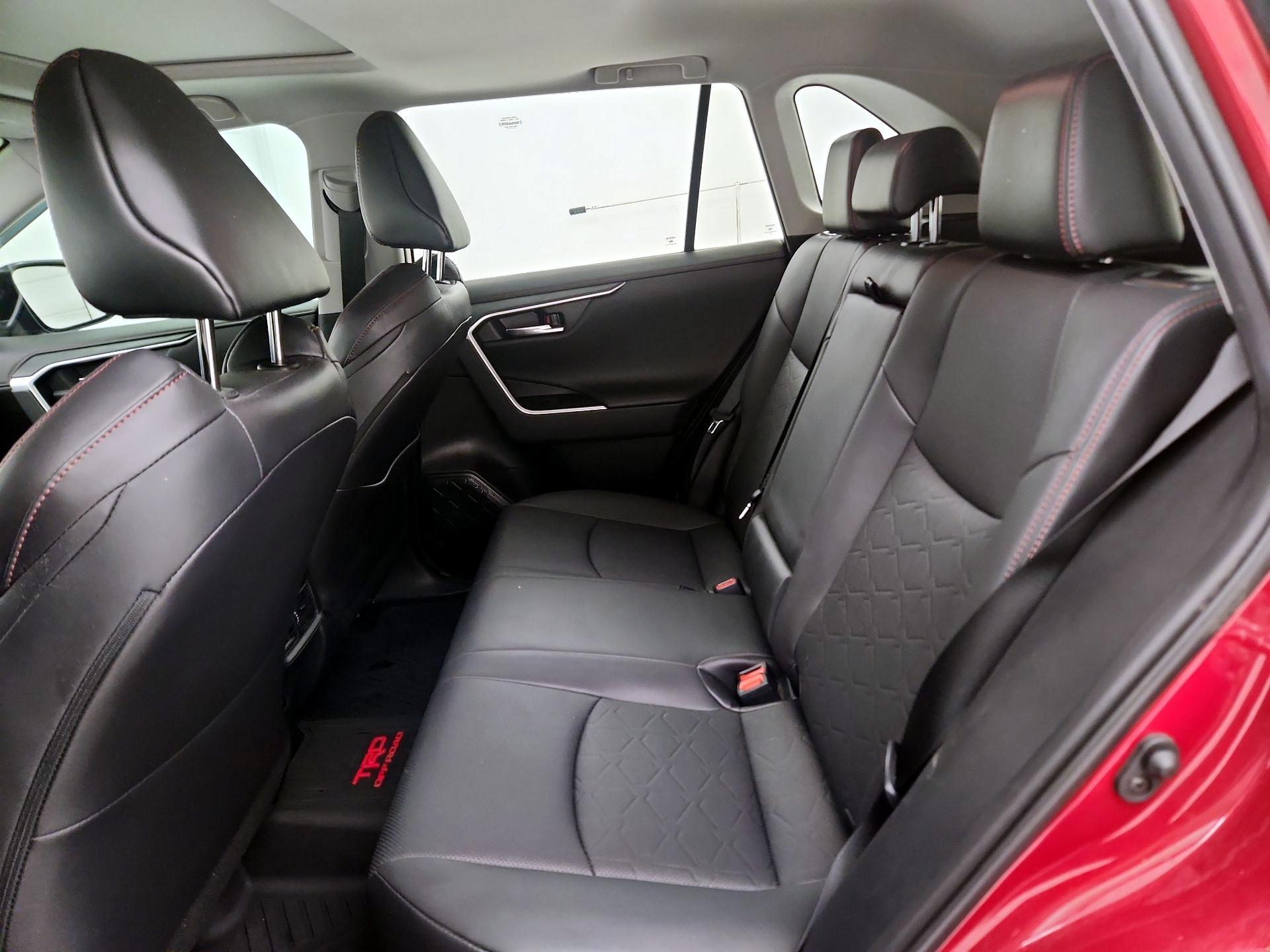 Thumbnail: 2021 Toyota RAV4 - 19