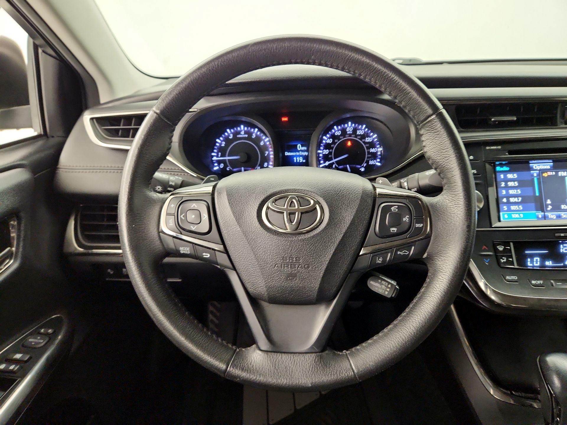 Thumbnail: 2018 Toyota Avalon - 10