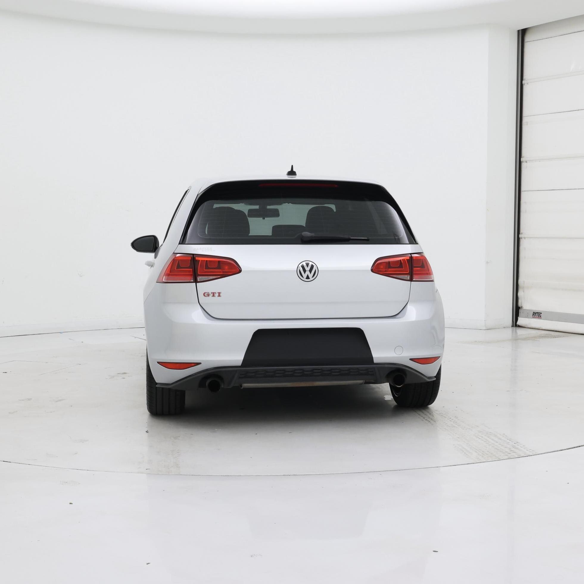 Thumbnail: 2016 Volkswagen Golf - 6