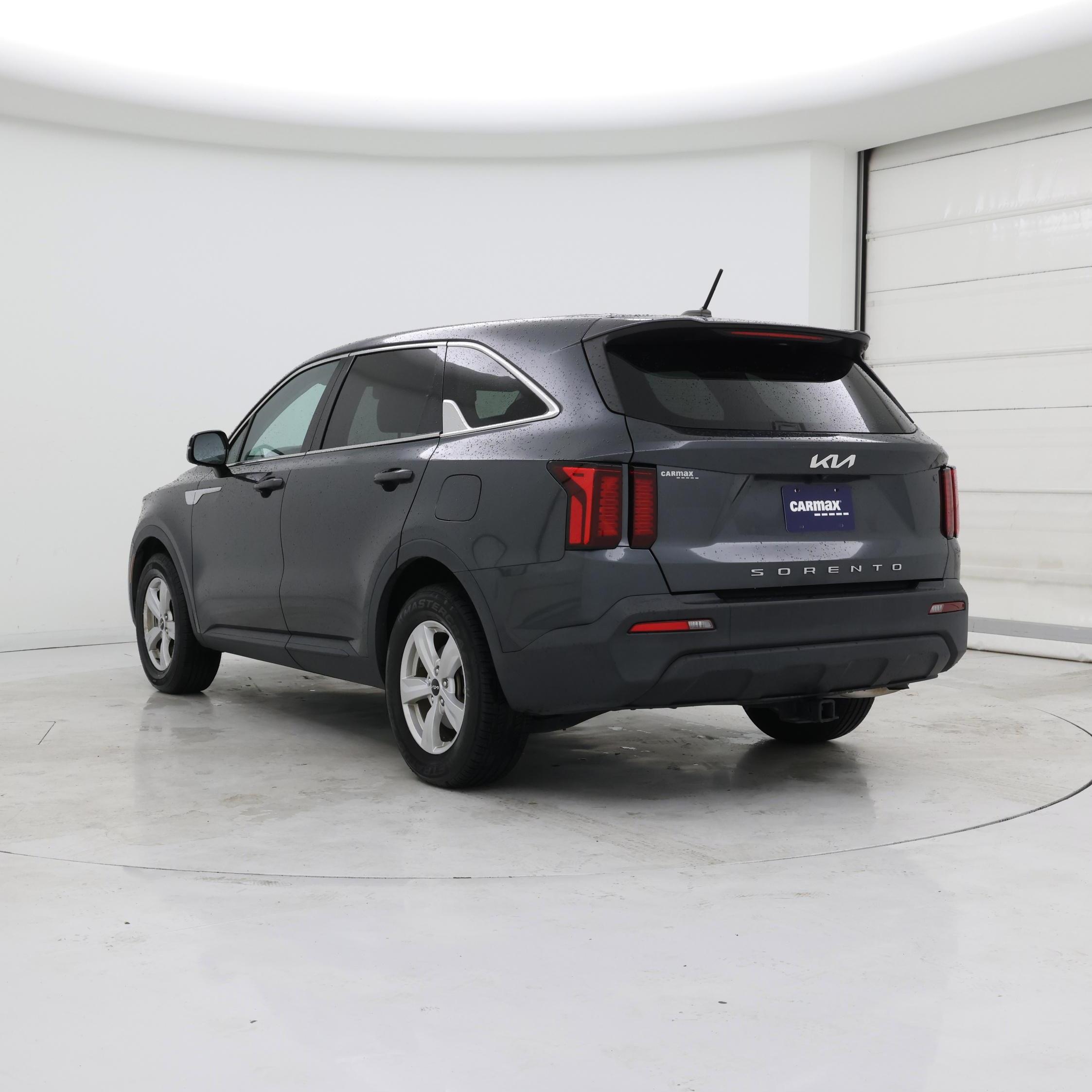 Thumbnail: 2022 Kia Sorento - 2