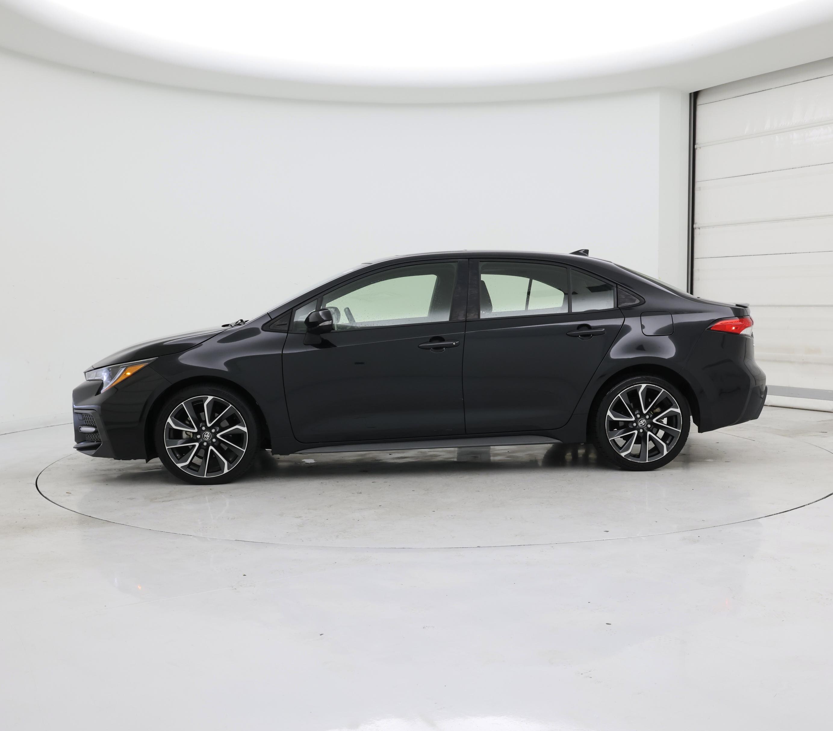 Thumbnail: 2020 Toyota Corolla - 3