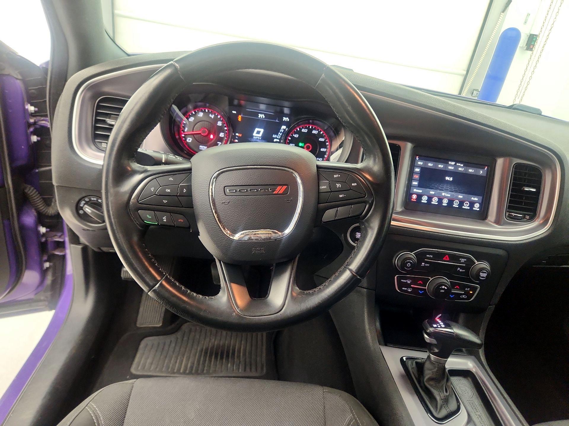 Thumbnail: 2019 Dodge Charger - 9