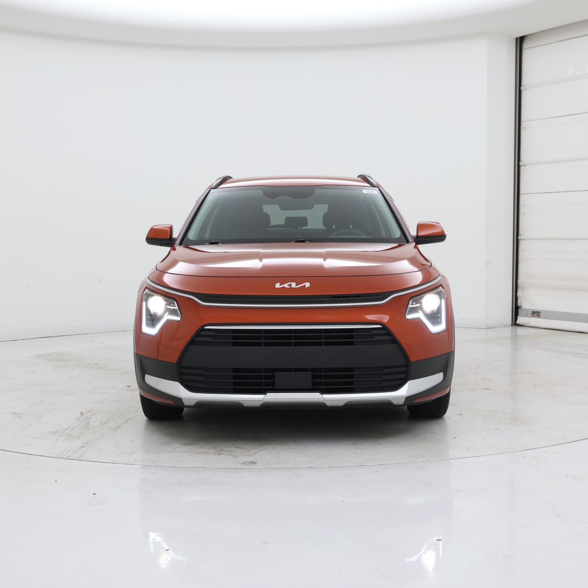 Thumbnail: 2023 Kia Niro - 5