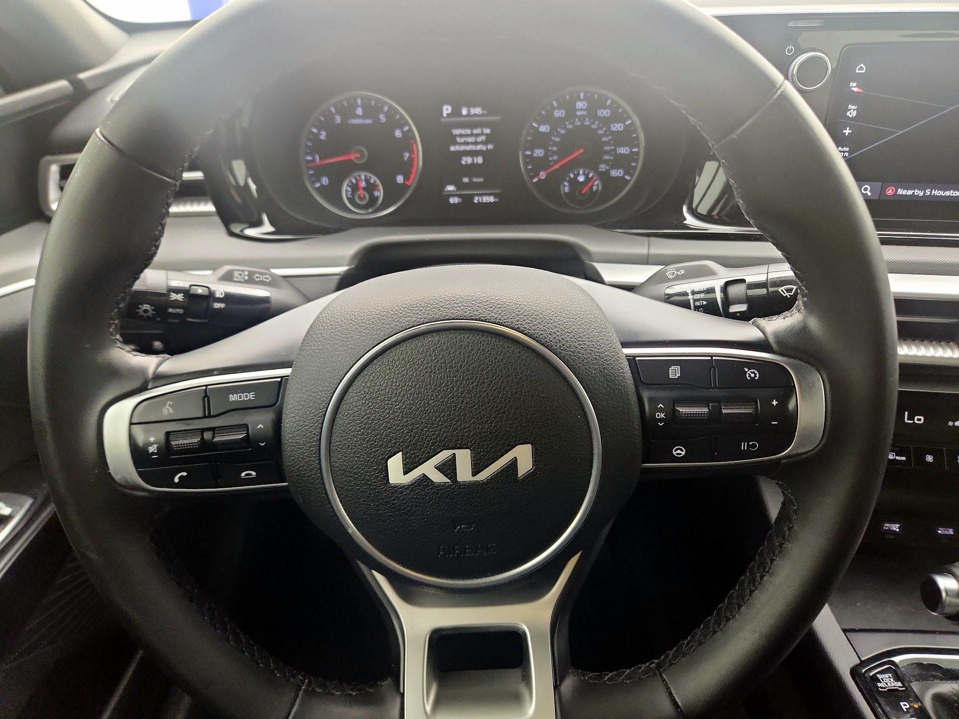 Thumbnail: 2022 Kia K5 - 10
