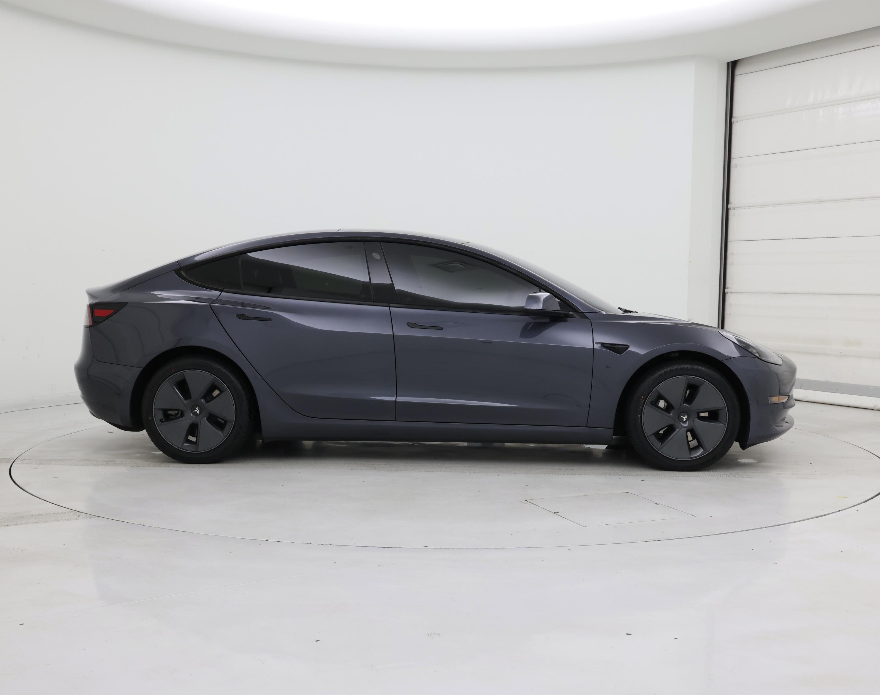Thumbnail: 2022 Tesla Model 3 - 7