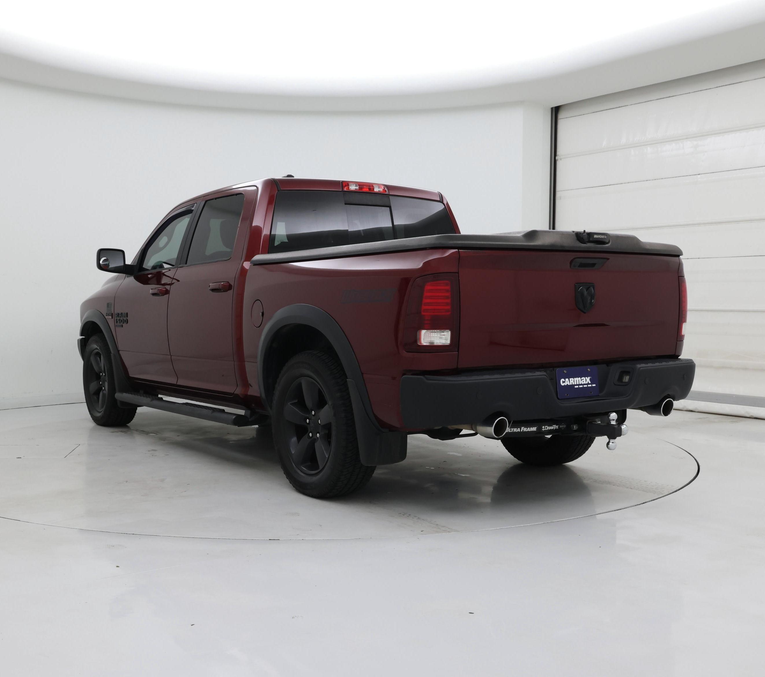 Thumbnail: 2019 RAM 1500 Classic - 2