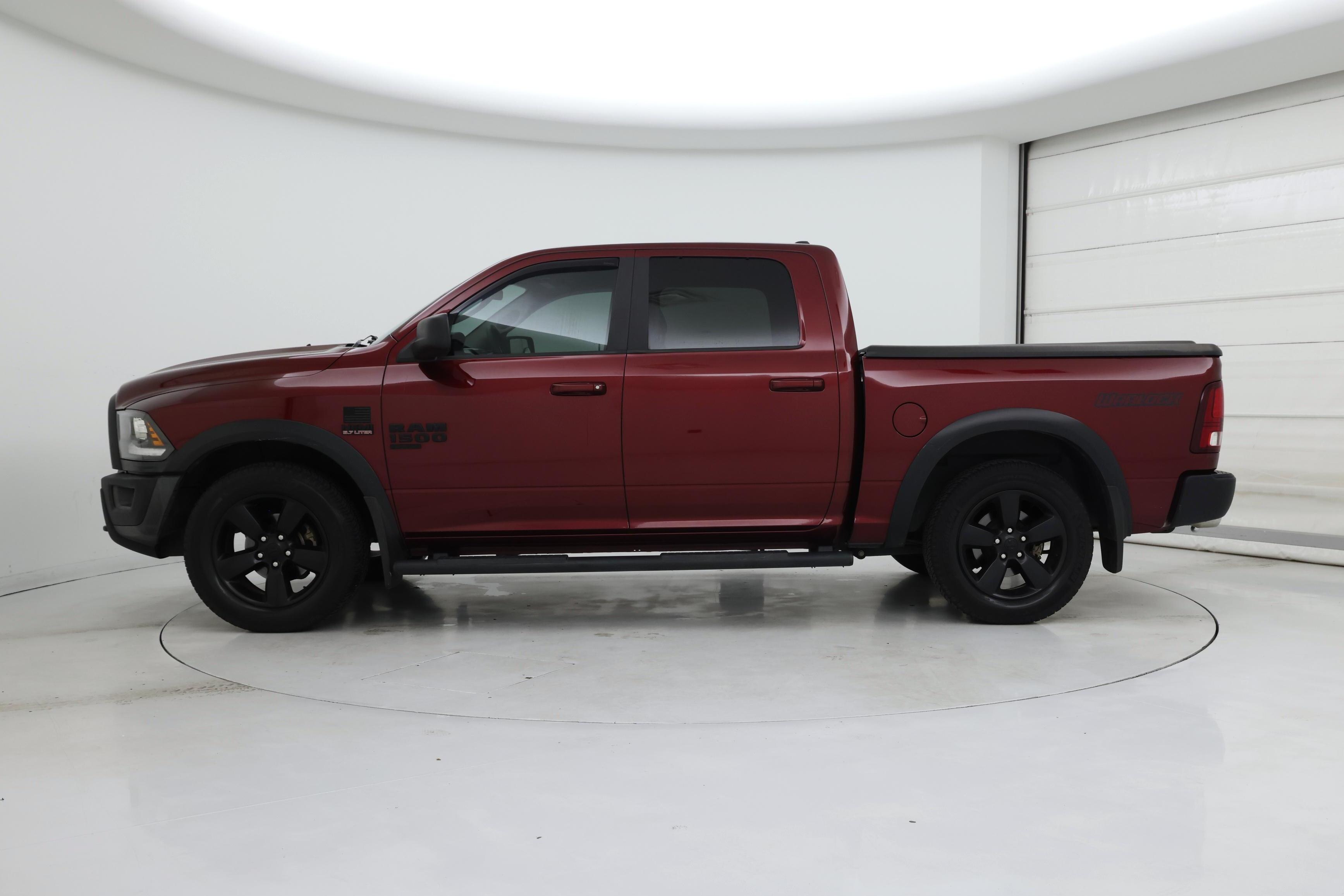 Thumbnail: 2019 RAM 1500 Classic - 3