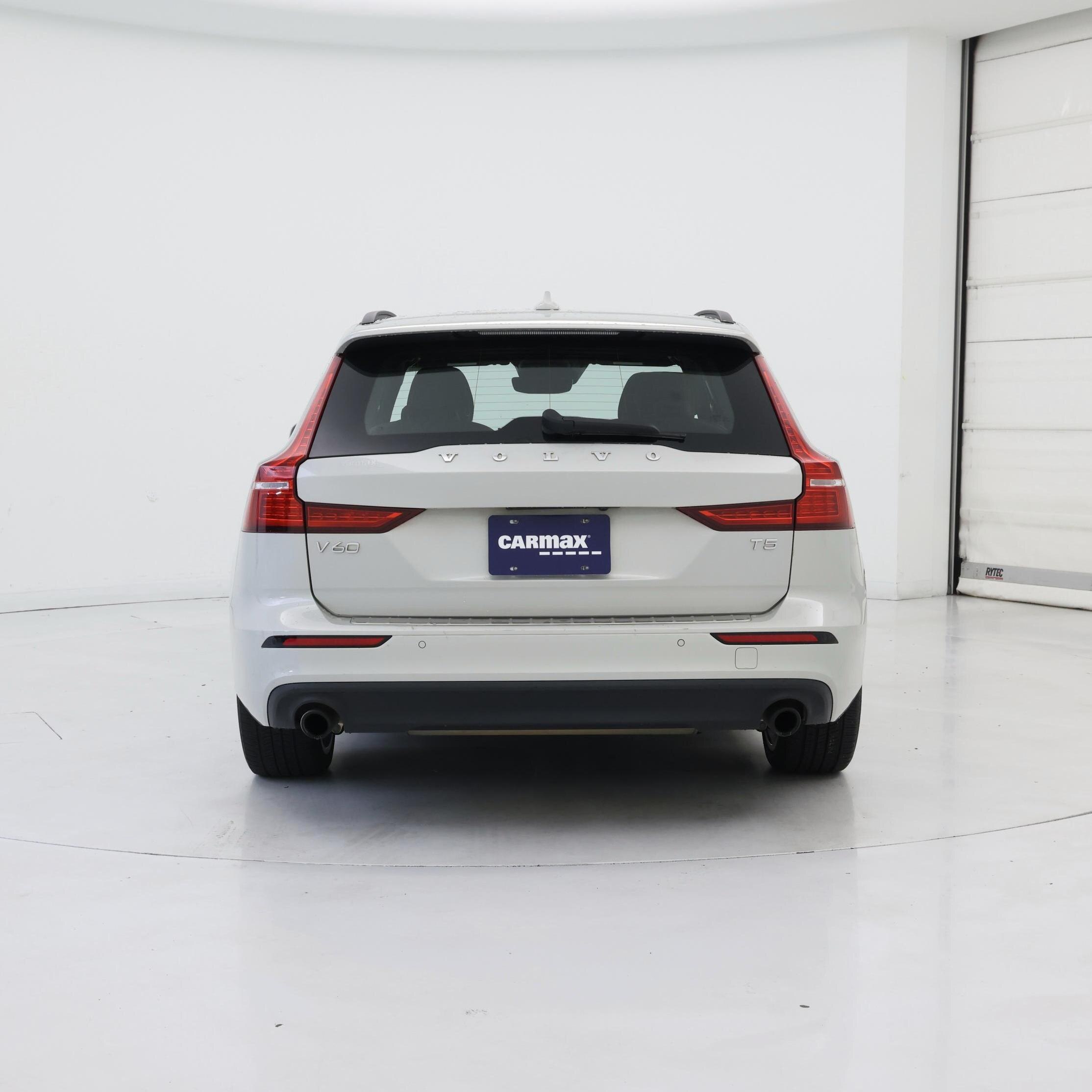 Thumbnail: 2020 Volvo V60 - 6
