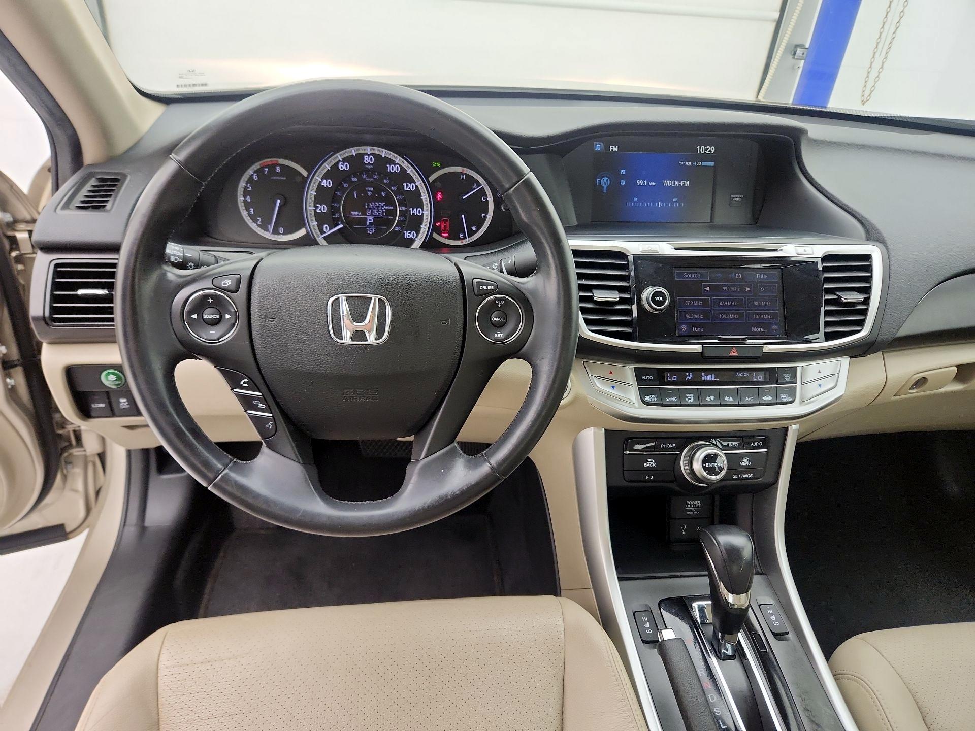 Thumbnail: 2015 Honda Accord - 9