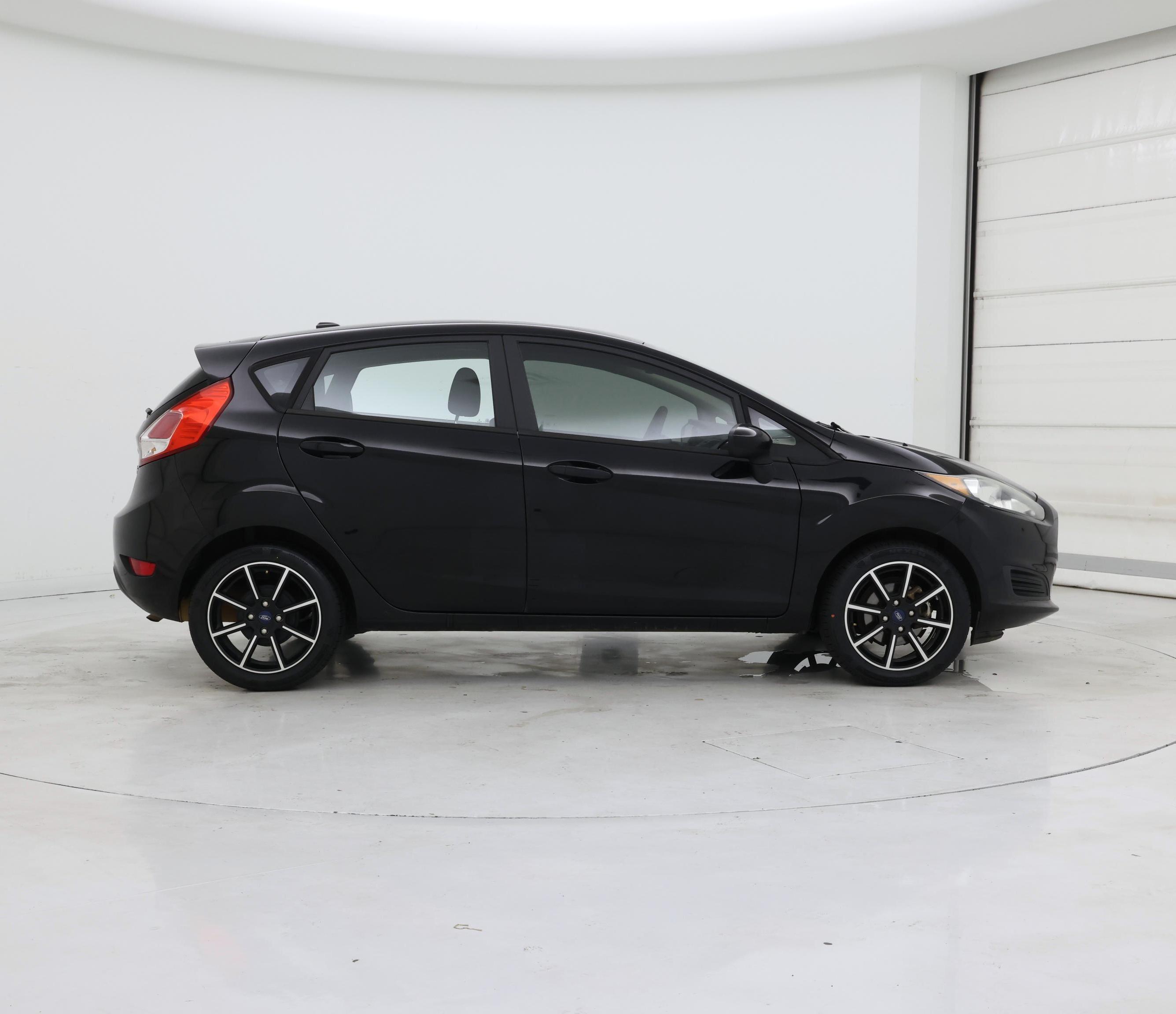 Thumbnail: 2019 Ford Fiesta - 7
