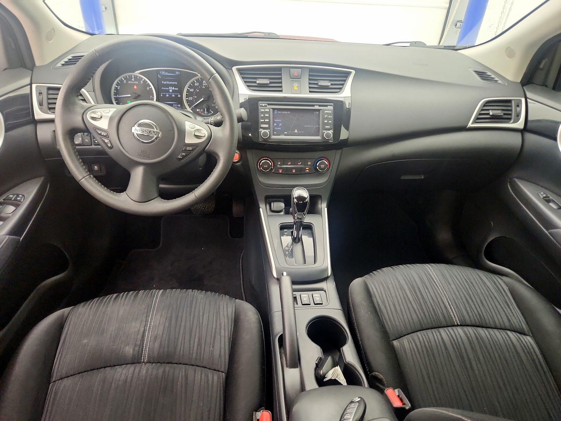 Thumbnail: 2017 Nissan Sentra - 9